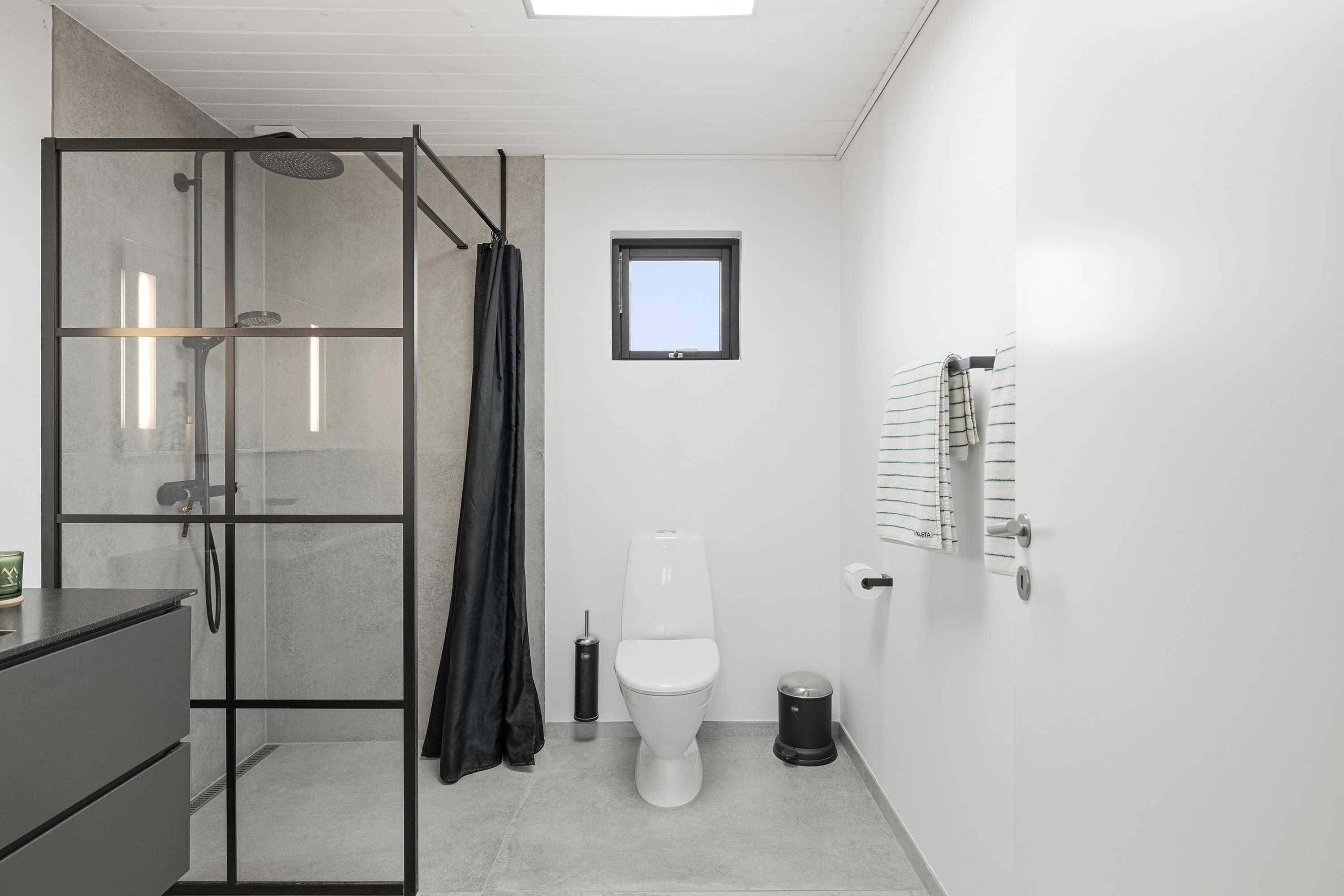 Fremhævet  billede i fuldskærmstilstand. Billede af Møllebakken 80B, Lading, 8471 Sabro