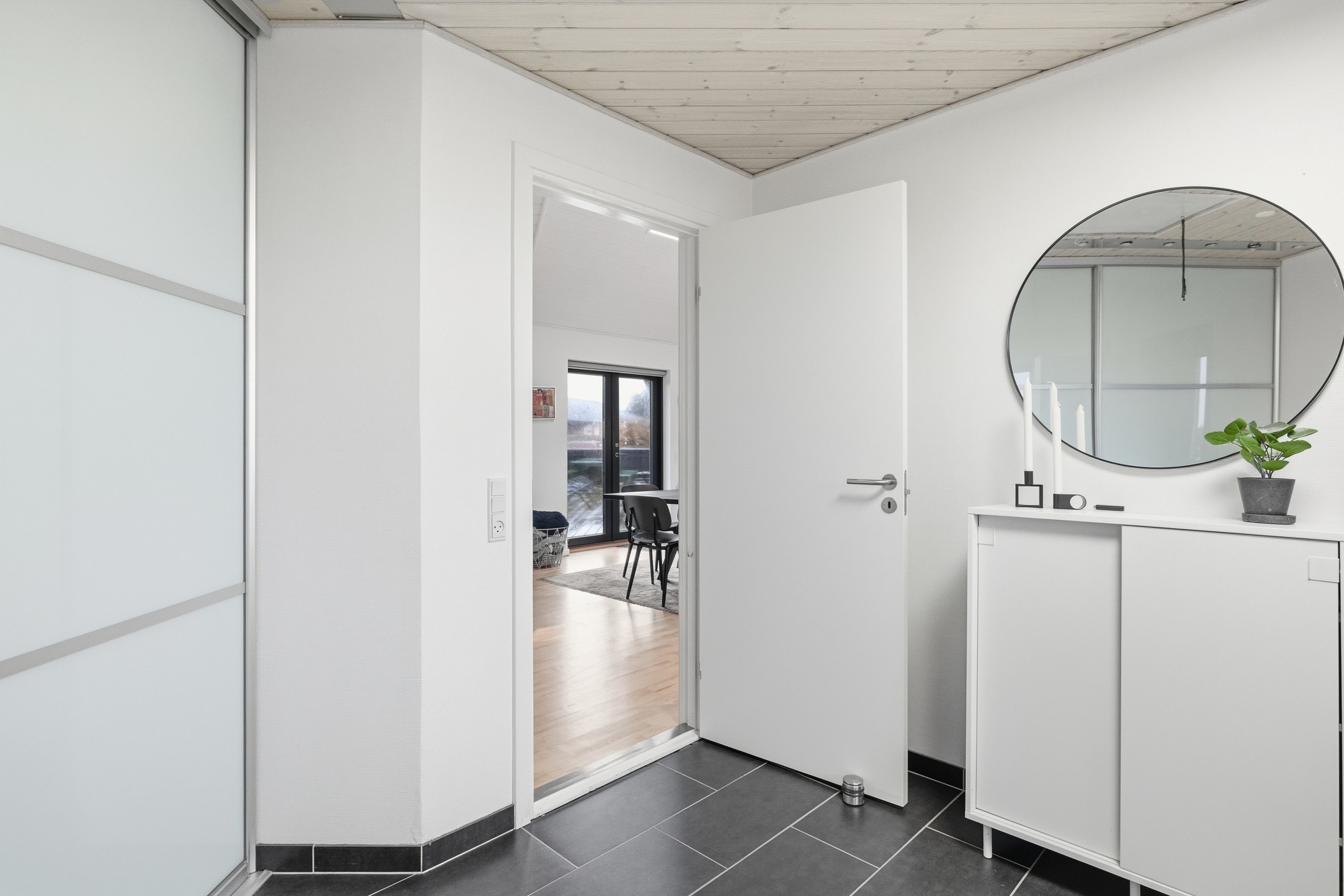 Fremhævet  billede i fuldskærmstilstand. Billede af Møllebakken 80B, Lading, 8471 Sabro