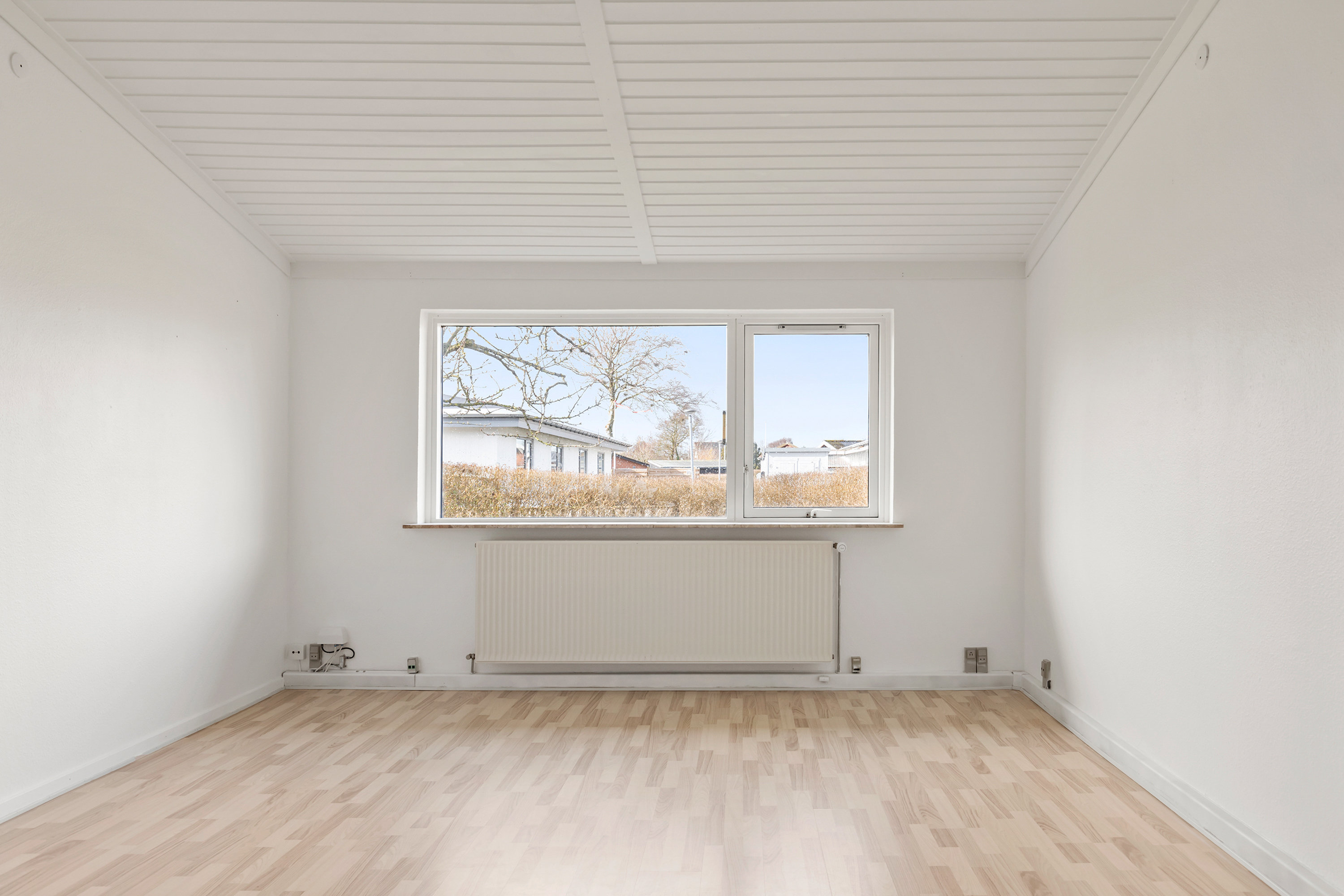 Fremhævet stue billede i fuldskærmstilstand. Billede af Hirsholmene 15, 9700 Brønderslev