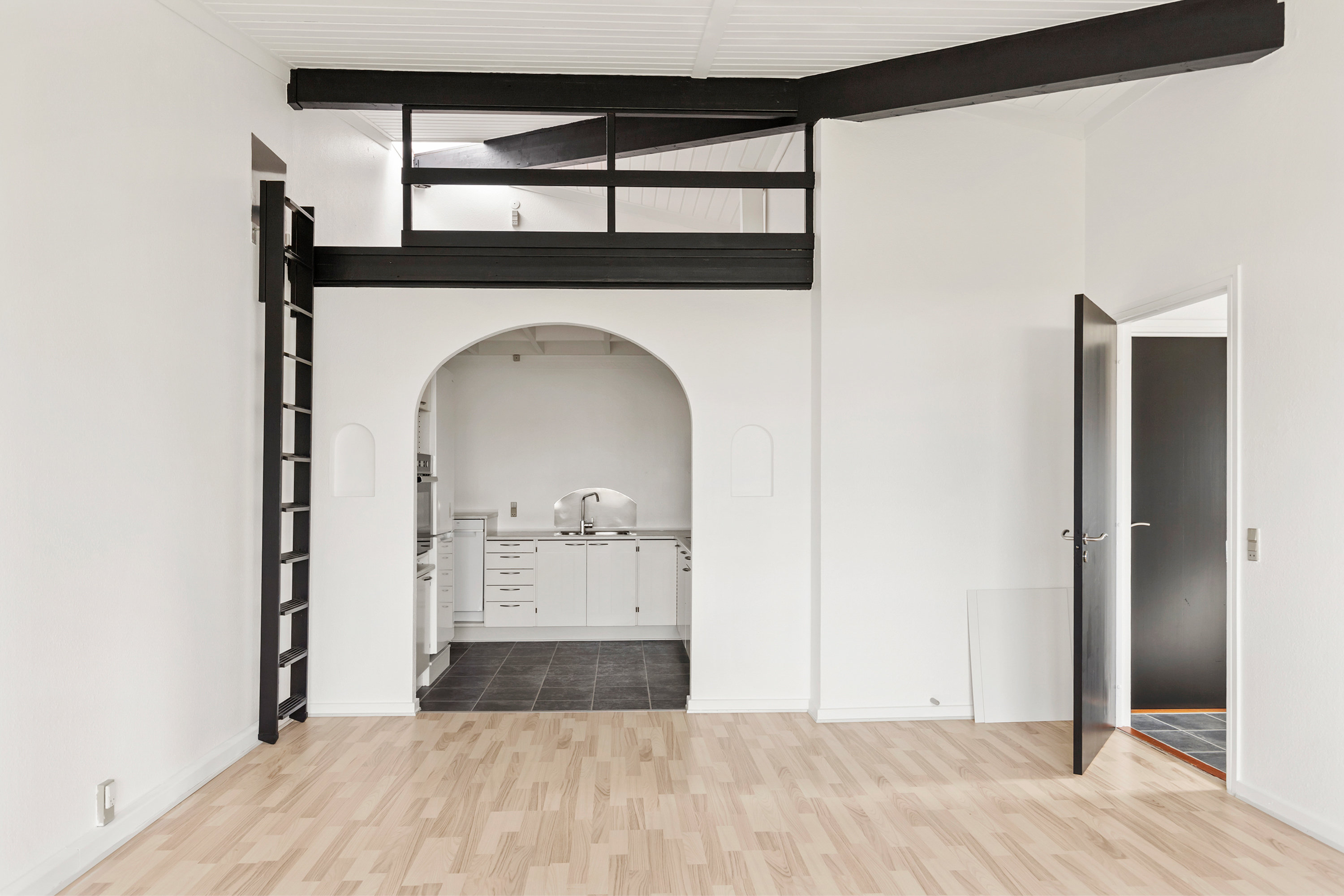 Fremhævet stue billede i fuldskærmstilstand. Billede af Hirsholmene 15, 9700 Brønderslev