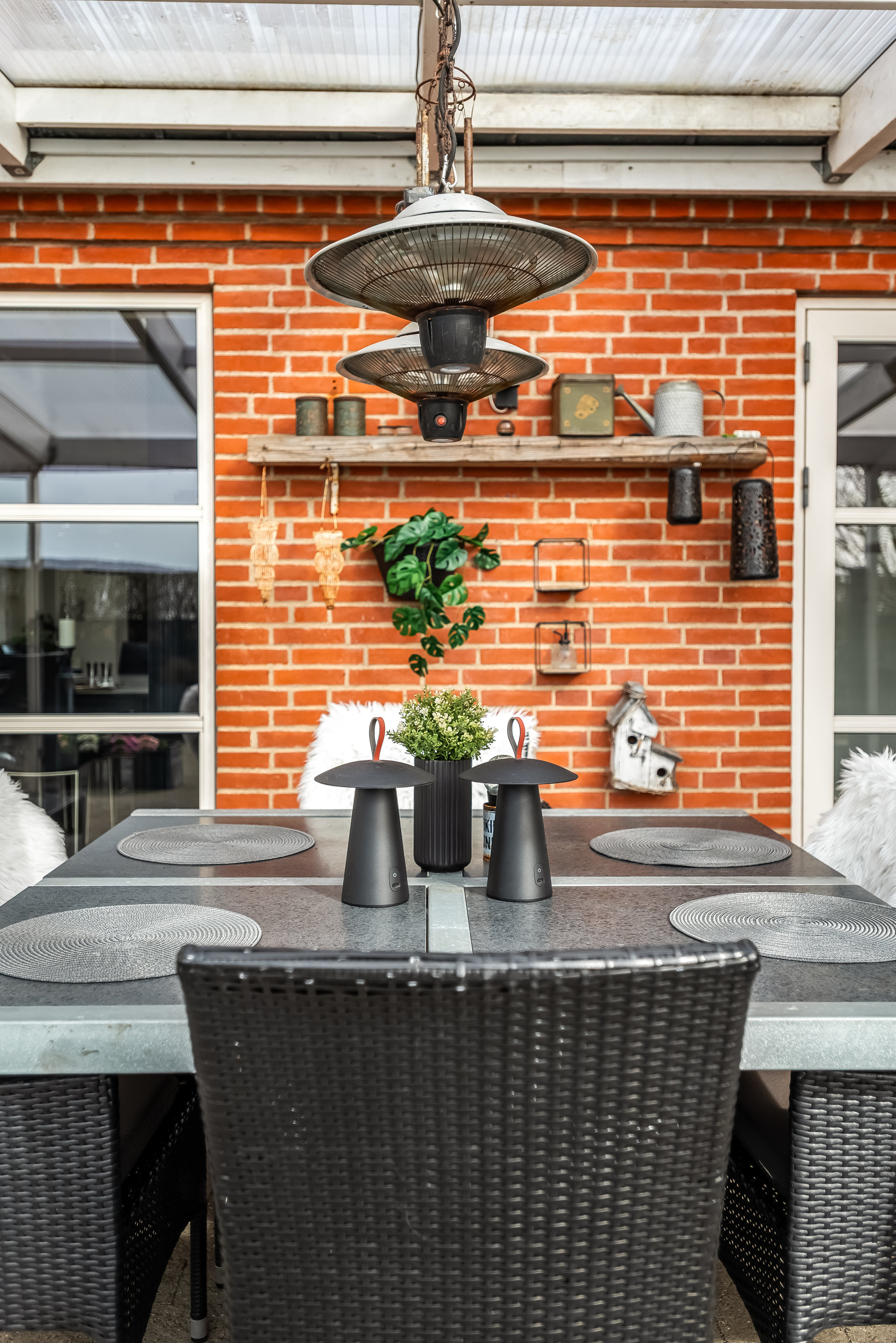 Fremhævet overdækket terrasse billede i fuldskærmstilstand. Billede af Mimersvej 74, Nørlem, 7620 Lemvig