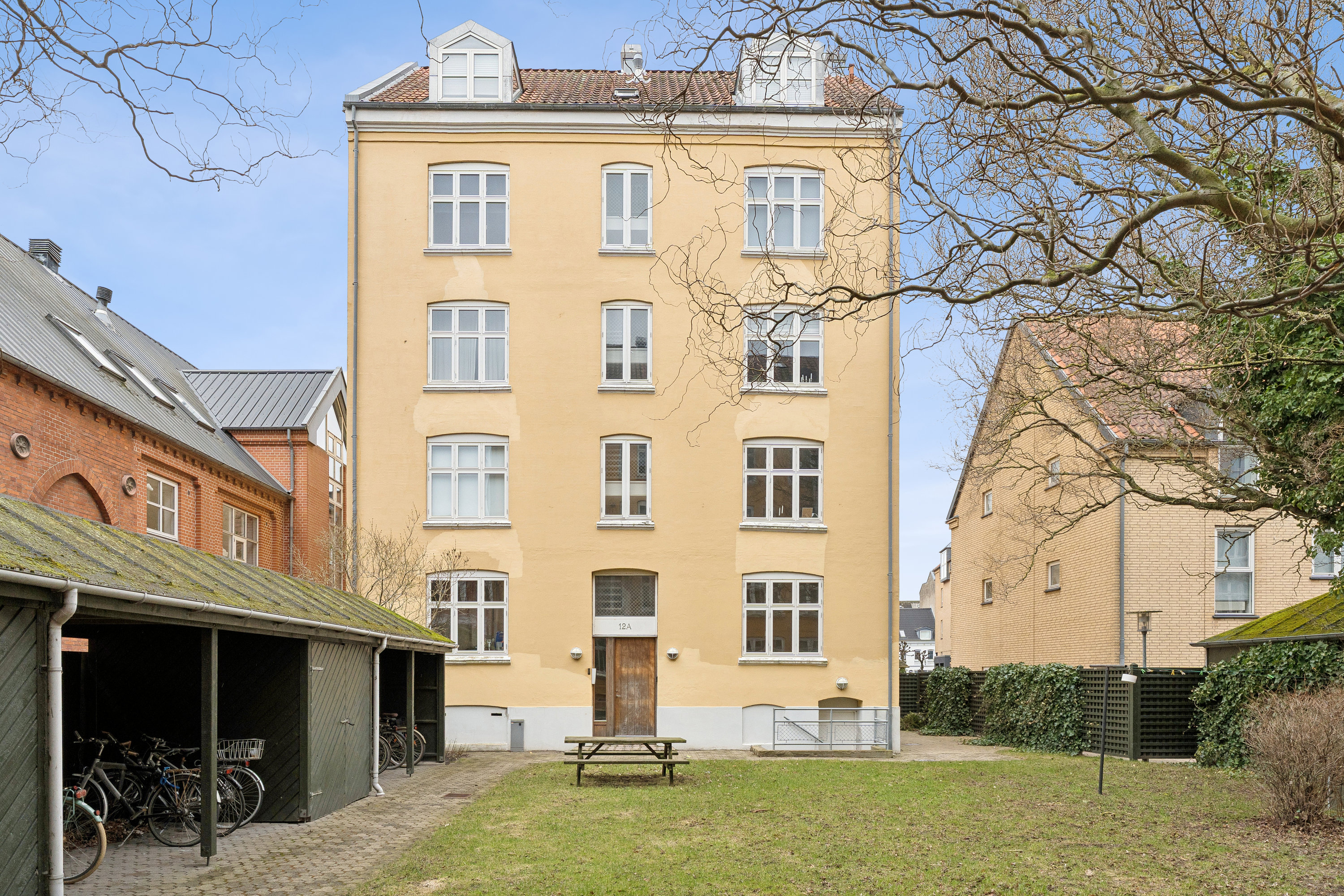 Fremhævet andet billede i fuldskærmstilstand. Billede af Niels Ebbesens Gade 12A, st.. th., 9000 Aalborg