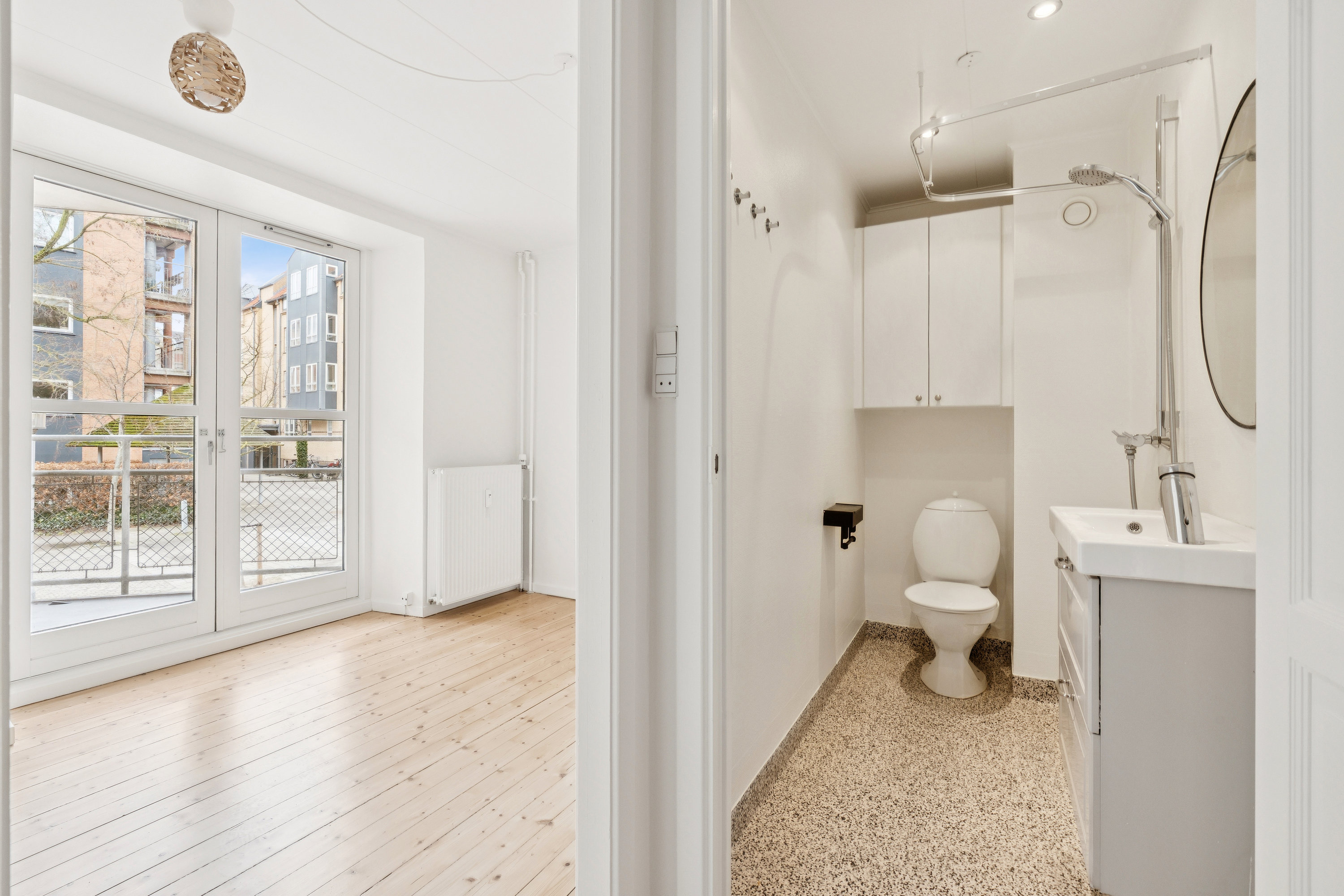 Fremhævet gang billede i fuldskærmstilstand. Billede af Niels Ebbesens Gade 12A, st.. th., 9000 Aalborg