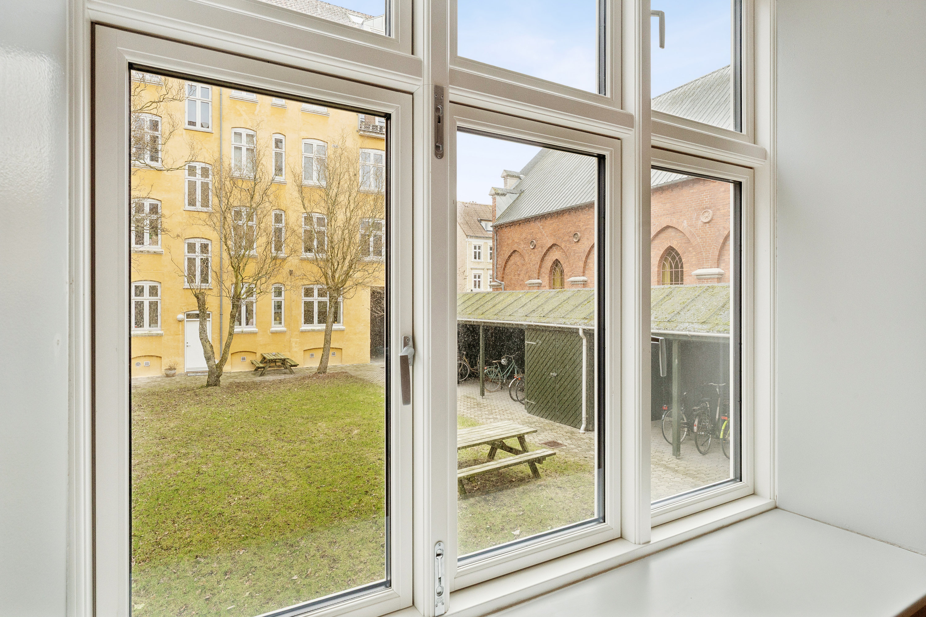 Fremhævet gang billede i fuldskærmstilstand. Billede af Niels Ebbesens Gade 12A, st.. th., 9000 Aalborg