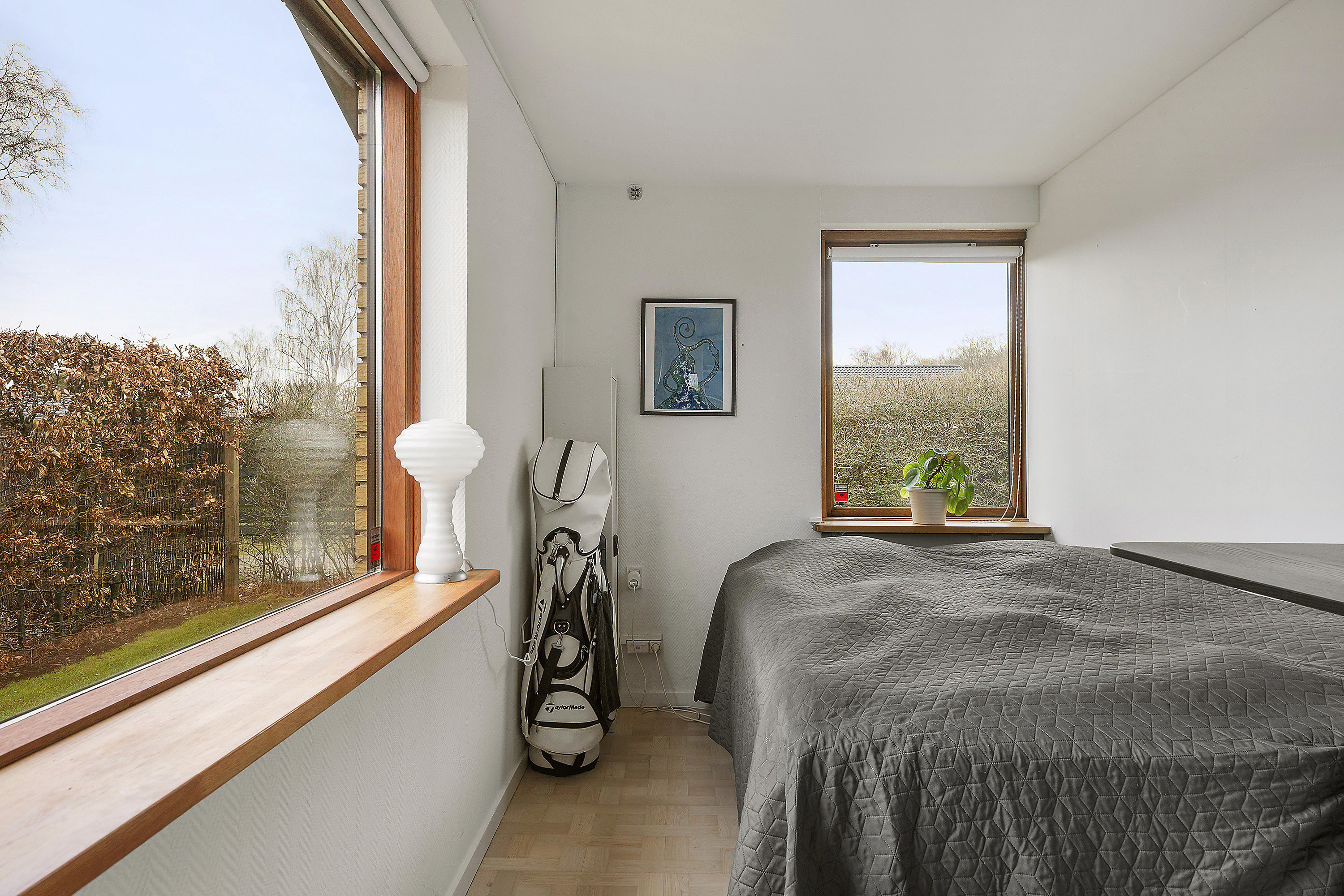 Fremhævet soveværelse billede i fuldskærmstilstand. Billede af Gøngesletten 21, Trørød, 2950 Vedbæk