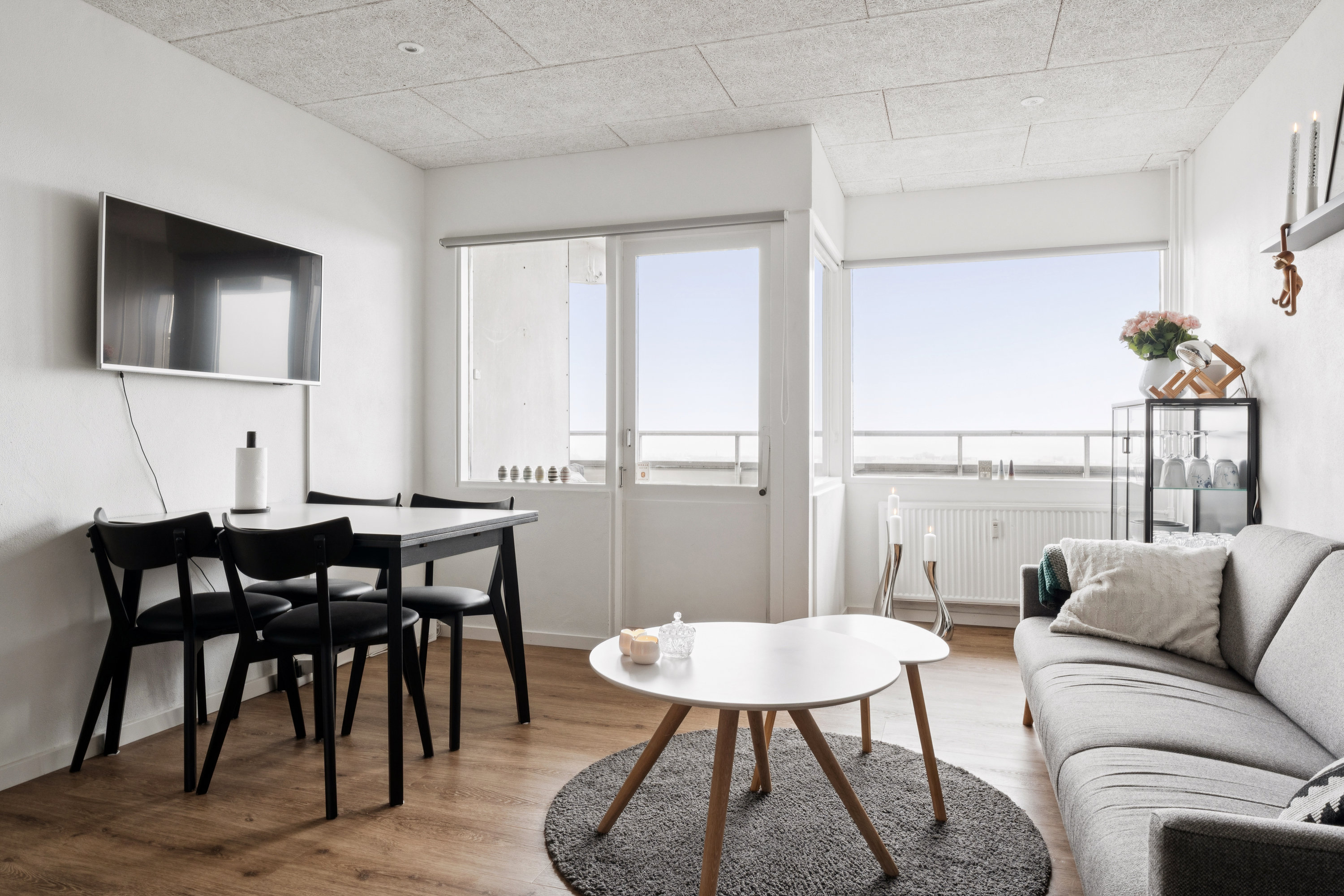 Fremhævet stue billede i fuldskærmstilstand. Billede af Revlingbakken 33, 8. 910., 9000 Aalborg