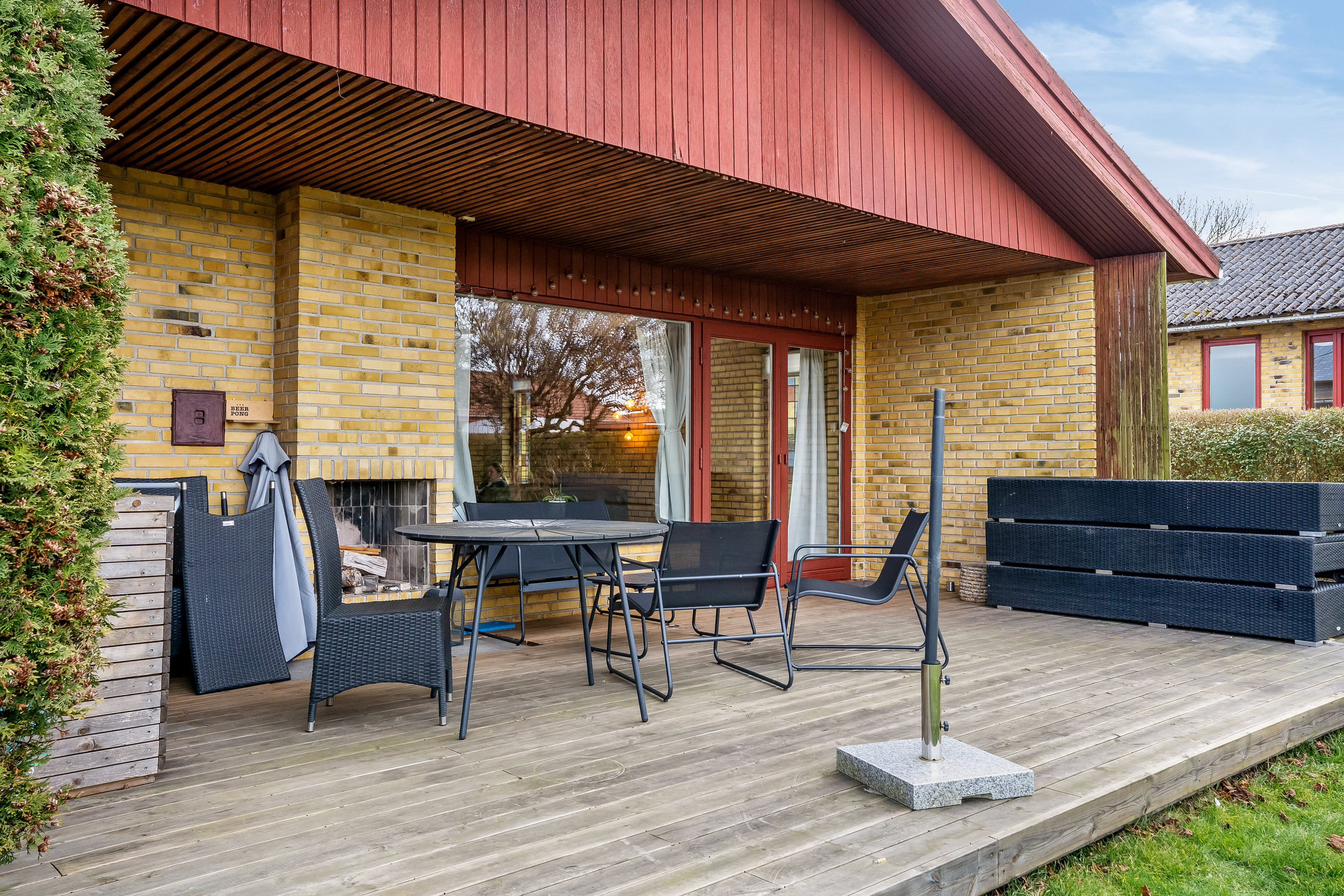 Fremhævet overdækket terrasse billede i fuldskærmstilstand. Billede af Kampersvænge 8, Skelstrup, 4930 Maribo