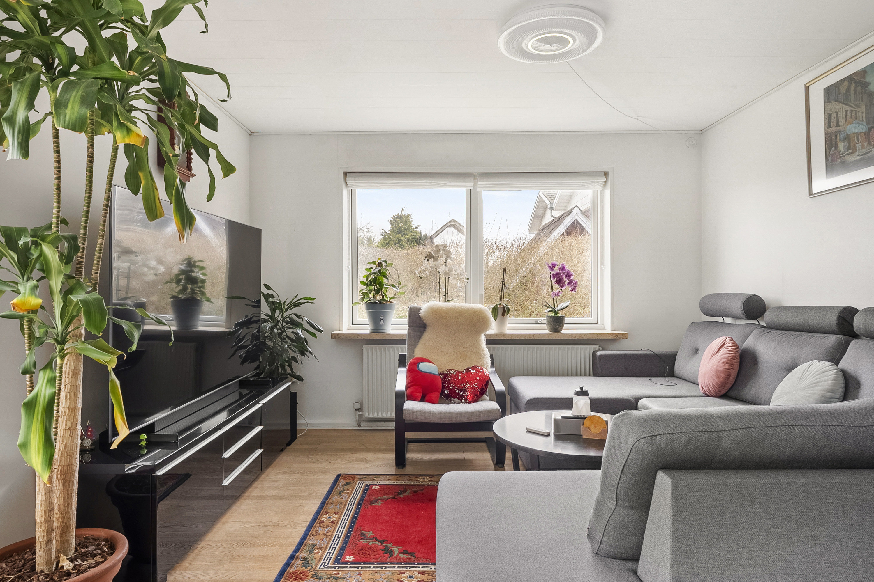 Fremhævet stue billede i fuldskærmstilstand. Billede af Markhaven 13, Bullerup, 5320 Agedrup