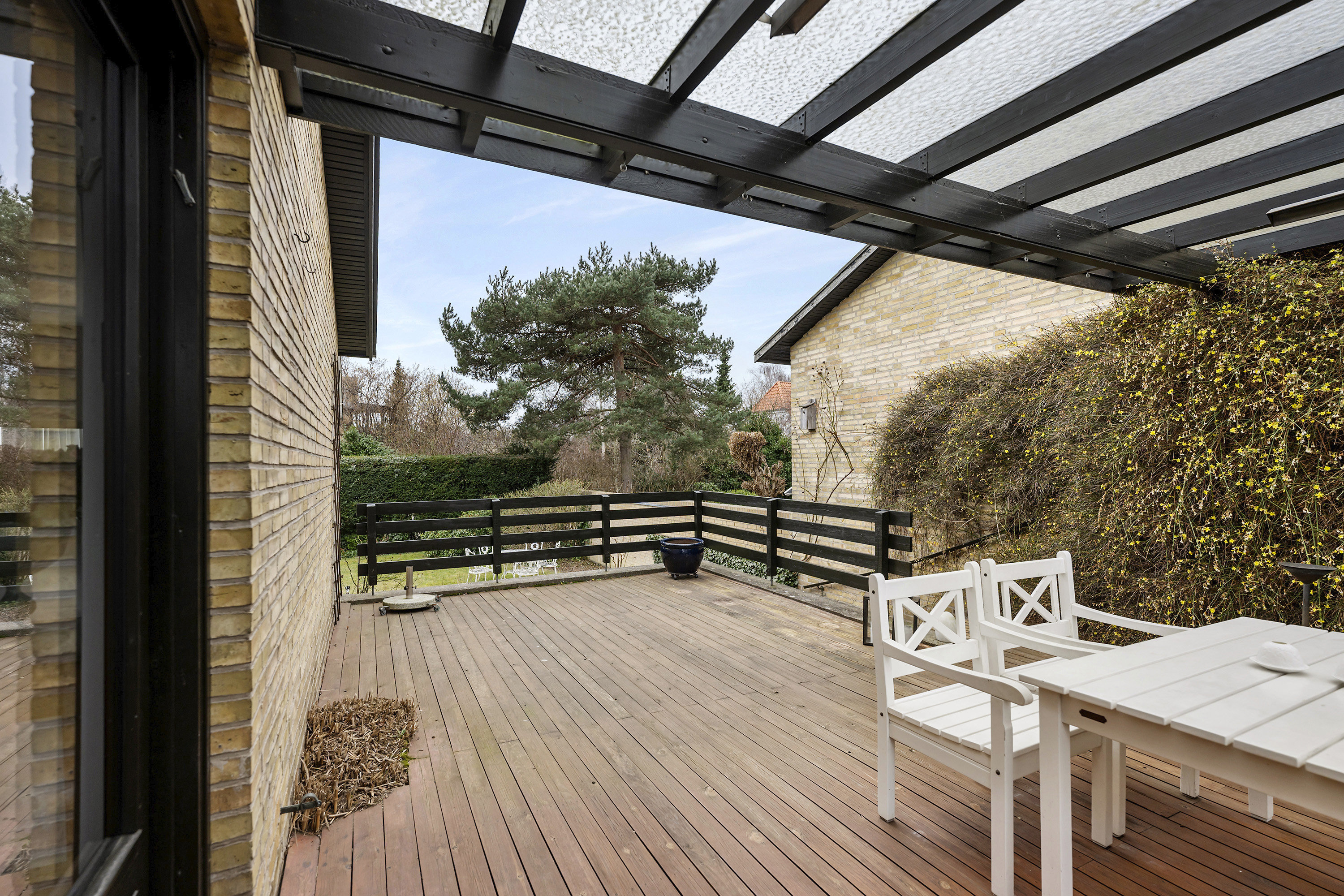 Fremhævet område billede i fuldskærmstilstand. Billede af Carl Baggers Alle 20, 2920 Charlottenlund