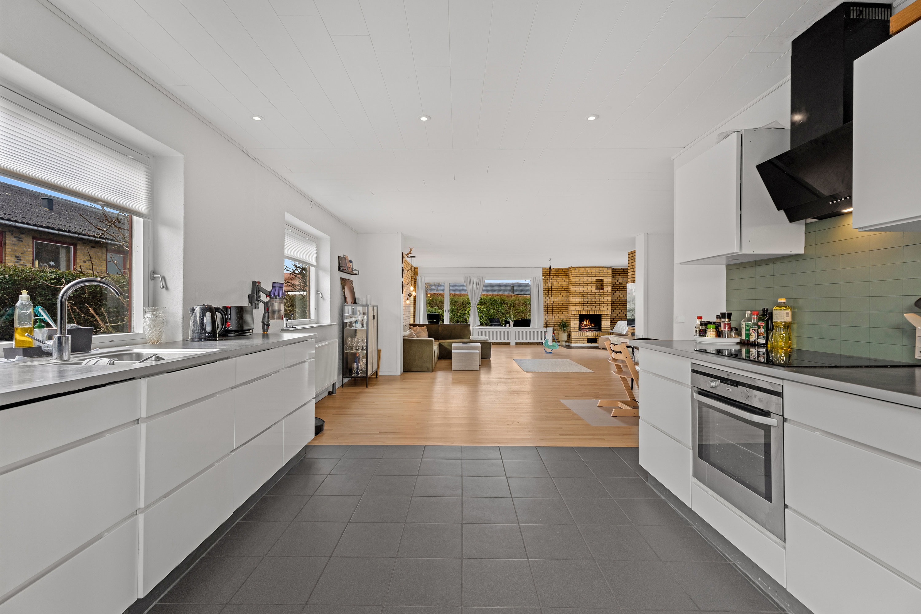 Fremhævet køkken billede i fuldskærmstilstand. Billede af Kampersvænge 8, Skelstrup, 4930 Maribo