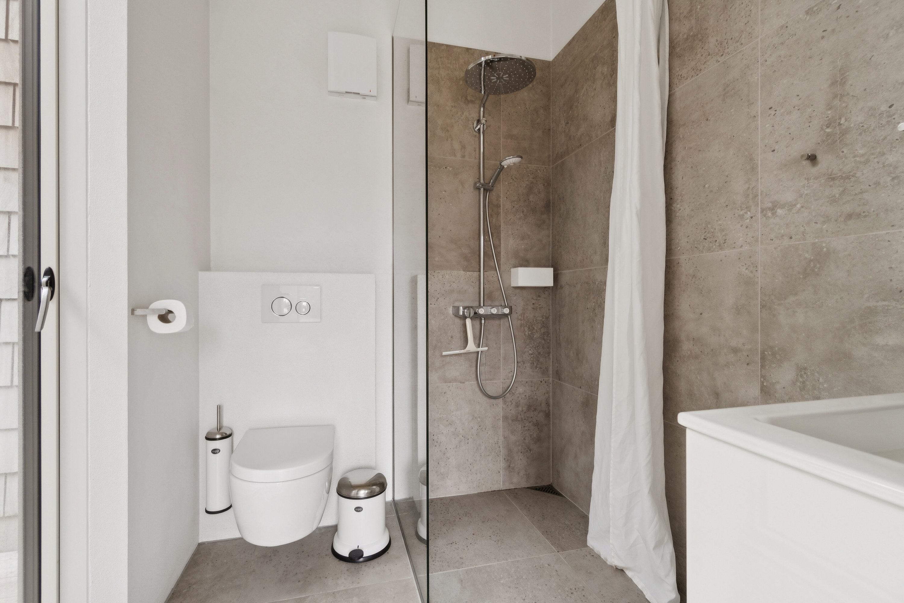 Fremhævet badeværelse billede i fuldskærmstilstand. Billede af Mågevej 35, Agger, 7770 Vestervig