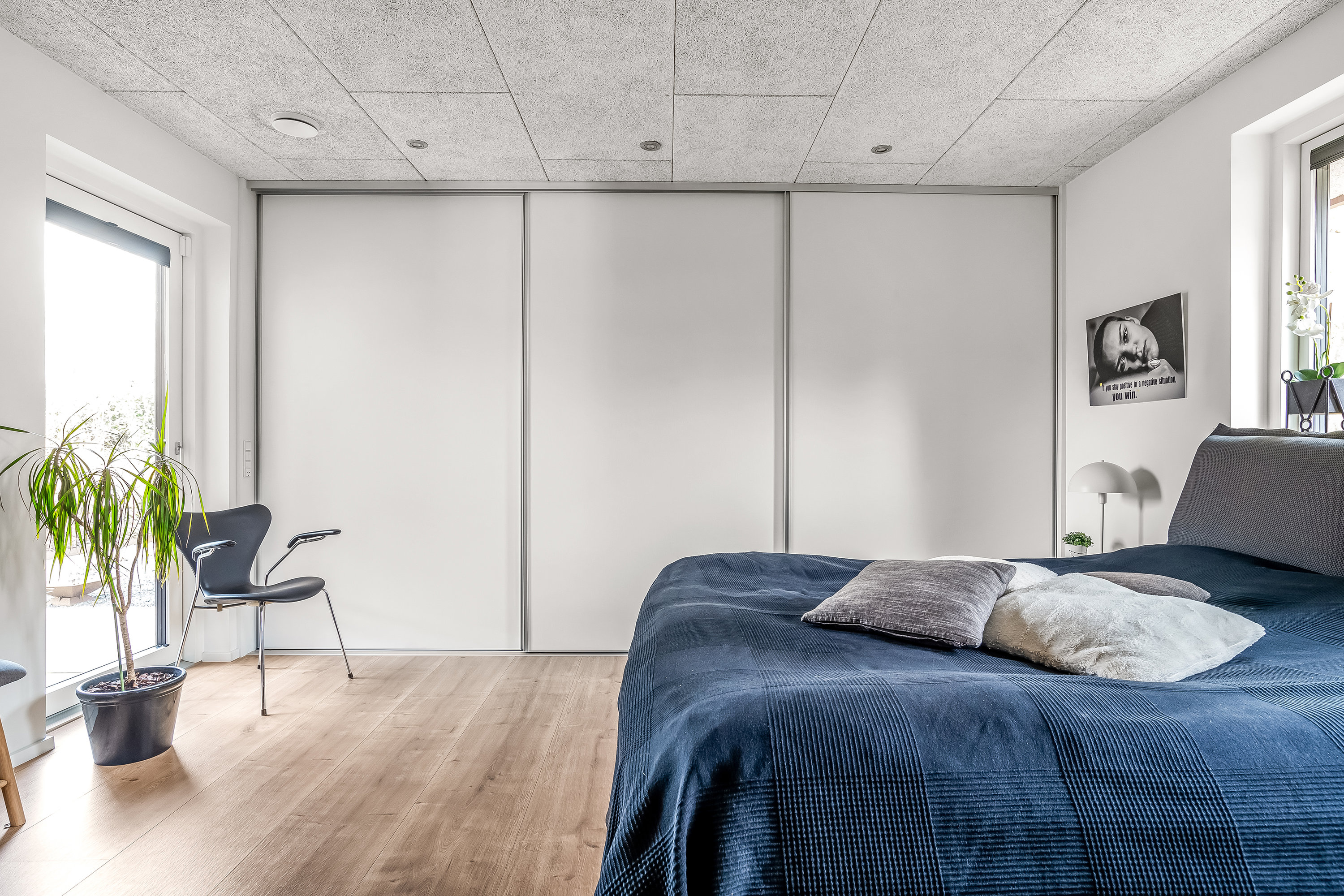 Fremhævet soveværelse billede i fuldskærmstilstand. Billede af Porsevej 14, 7500 Holstebro