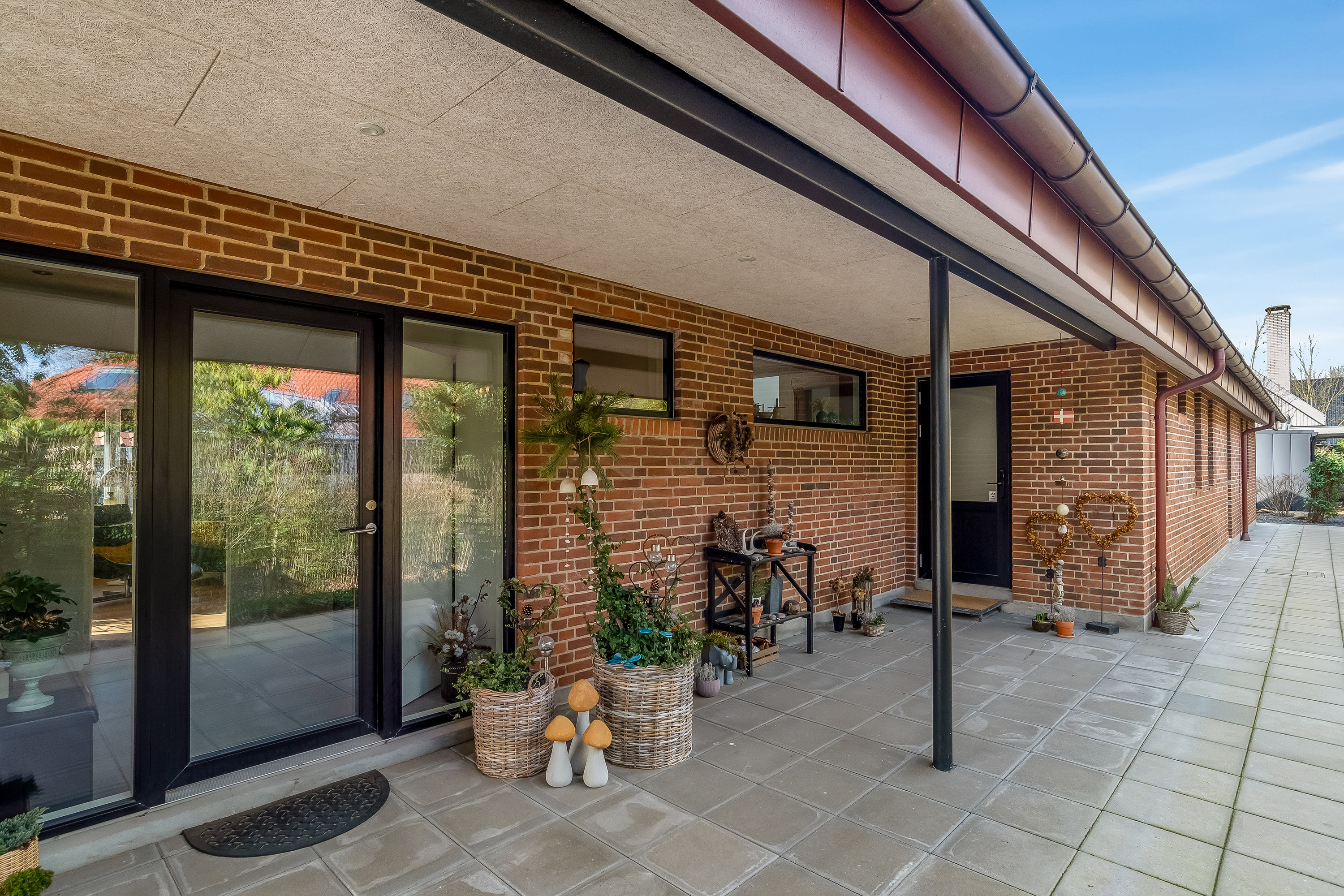 Fremhævet indgang billede i fuldskærmstilstand. Billede af Porsevej 14, 7500 Holstebro