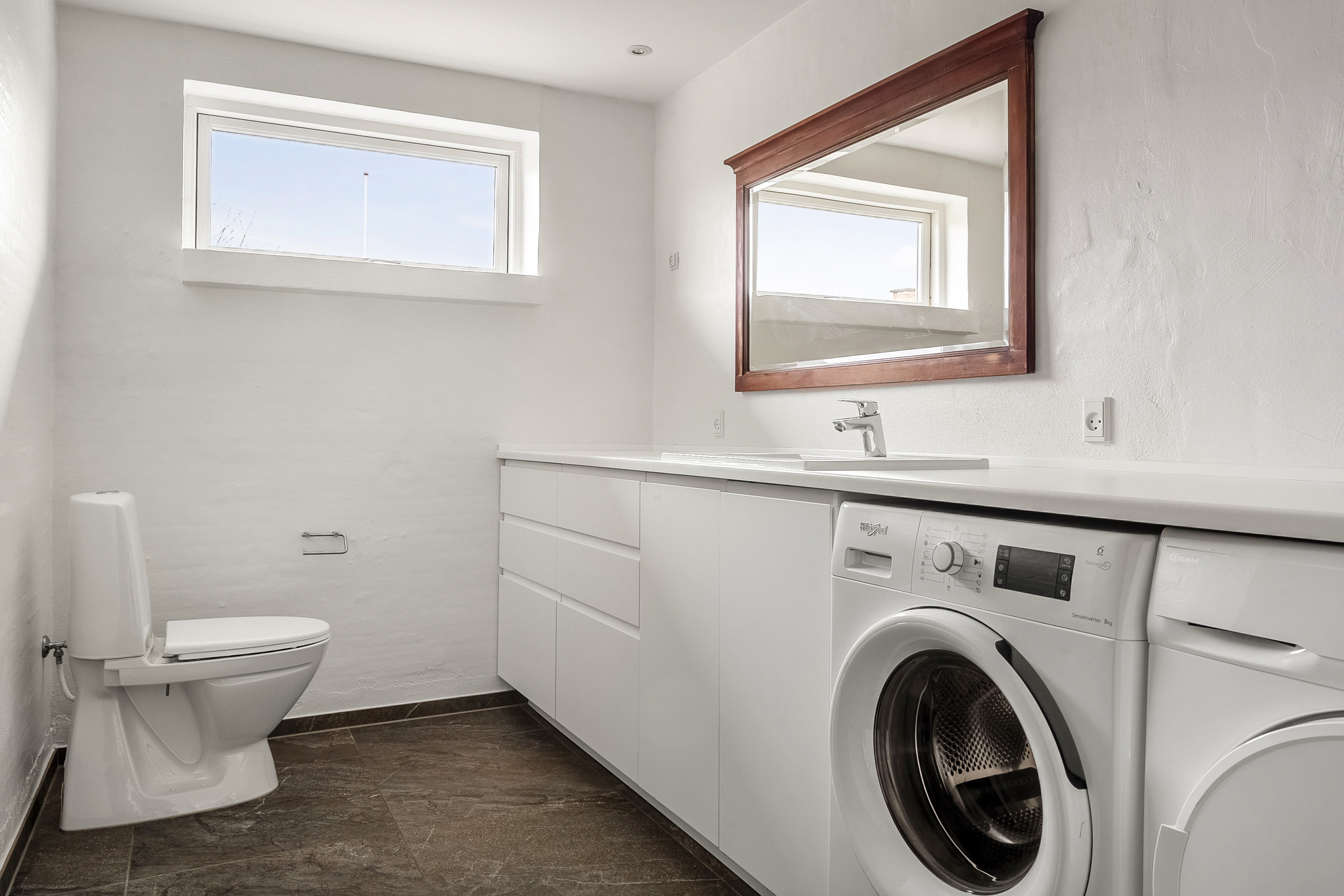 Fremhævet badeværelse billede i fuldskærmstilstand. Billede af Husoddevej 54, 8700 Horsens