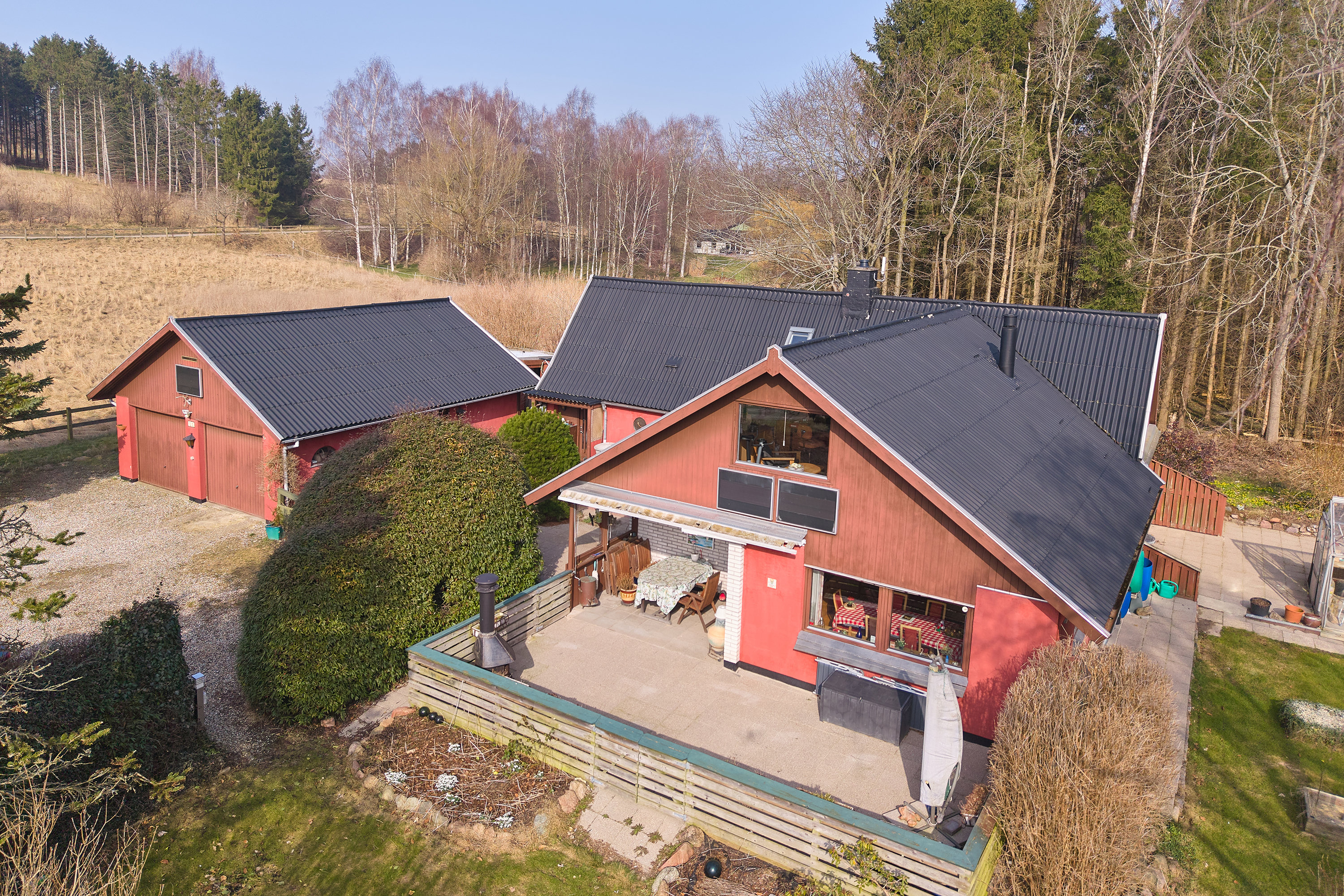 Fremhævet ejendommen billede i fuldskærmstilstand. Billede af Lille Veksøvej 11, 3670 Veksø Sjælland