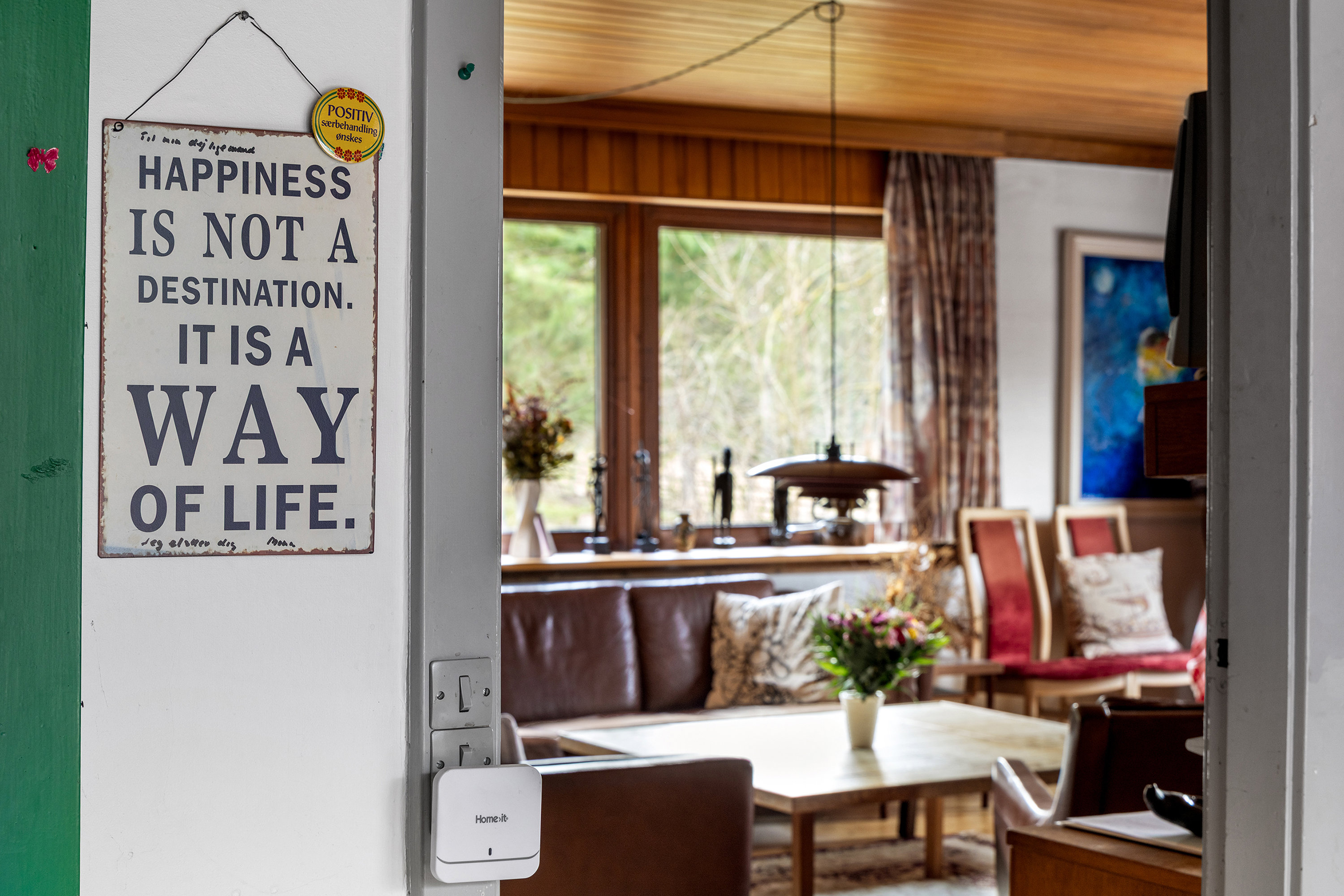 Fremhævet entré billede i fuldskærmstilstand. Billede af Lille Veksøvej 11, 3670 Veksø Sjælland