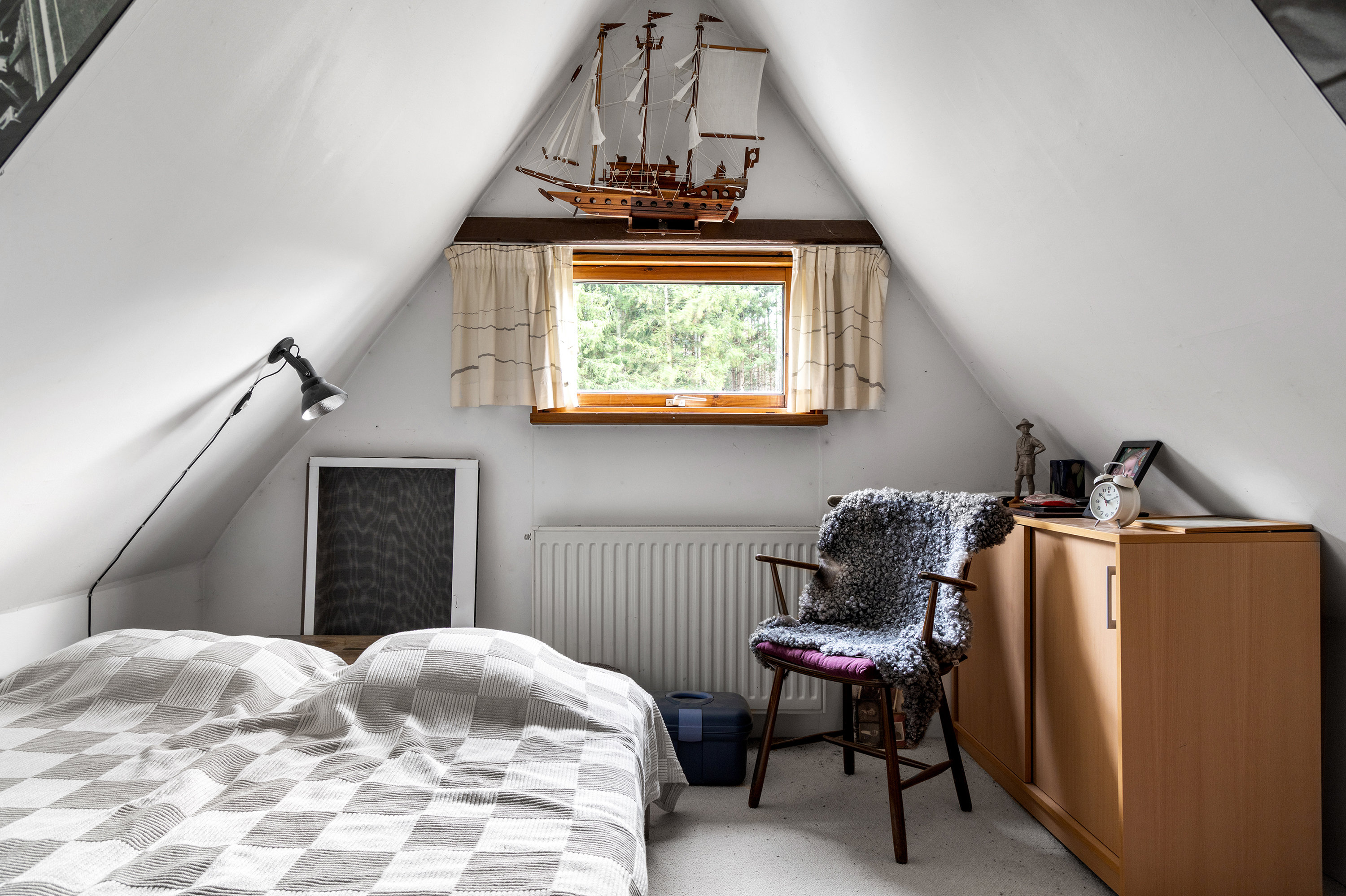 Fremhævet værelse billede i fuldskærmstilstand. Billede af Lille Veksøvej 11, 3670 Veksø Sjælland