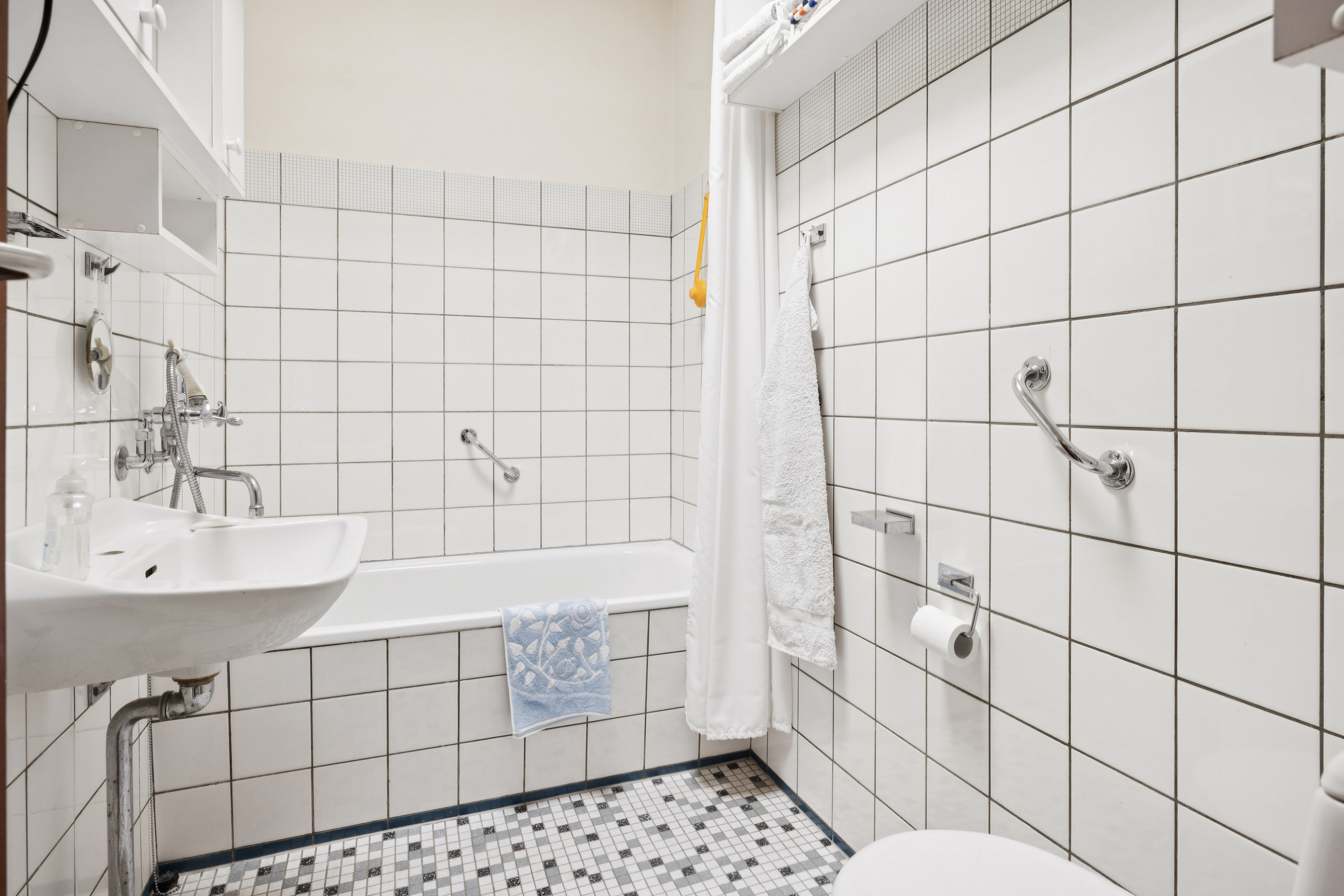 Fremhævet badeværelse billede i fuldskærmstilstand. Billede af Lindevang 7E, 9310 Vodskov