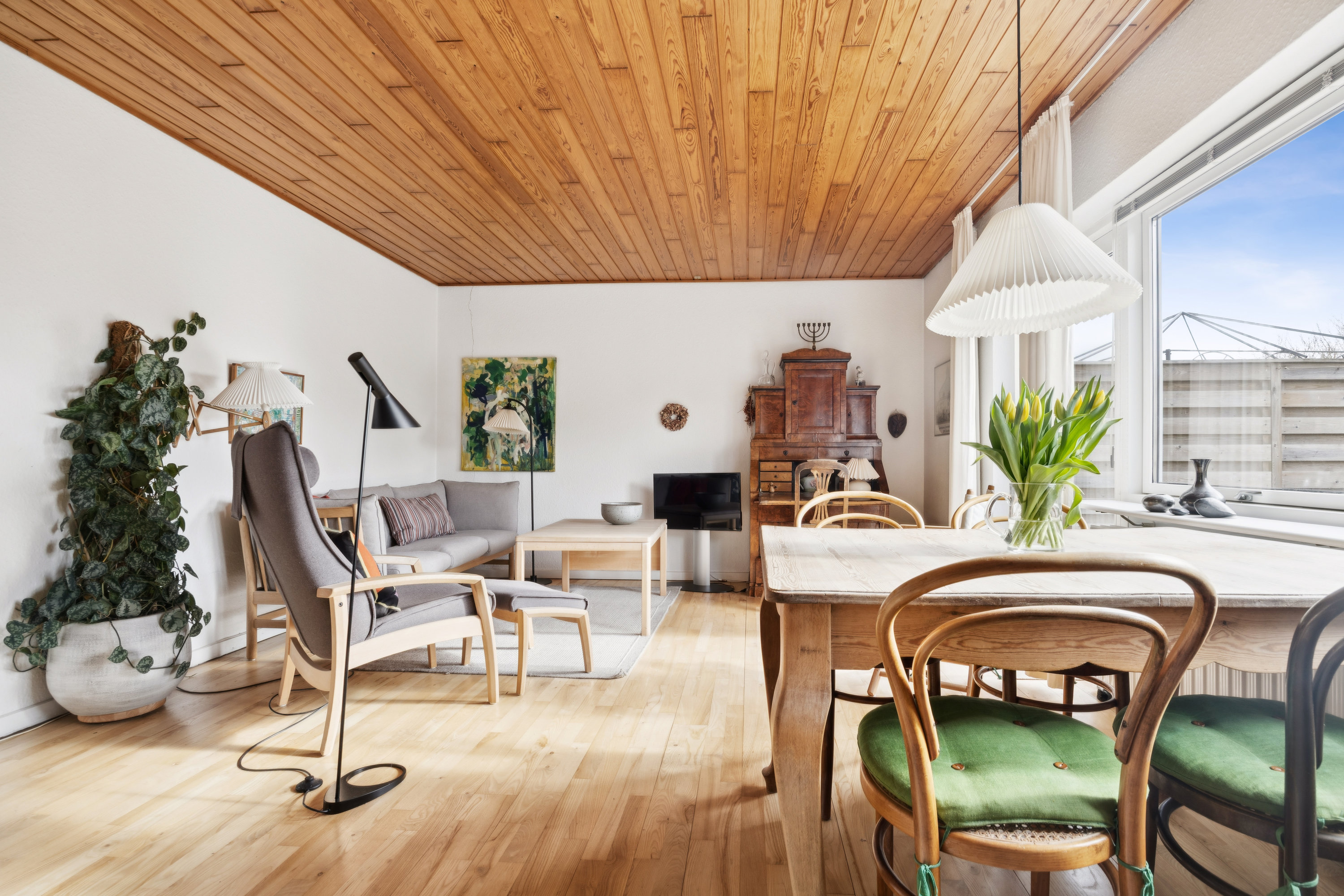 Fremhævet stue billede i fuldskærmstilstand. Billede af Lindevang 7E, 9310 Vodskov