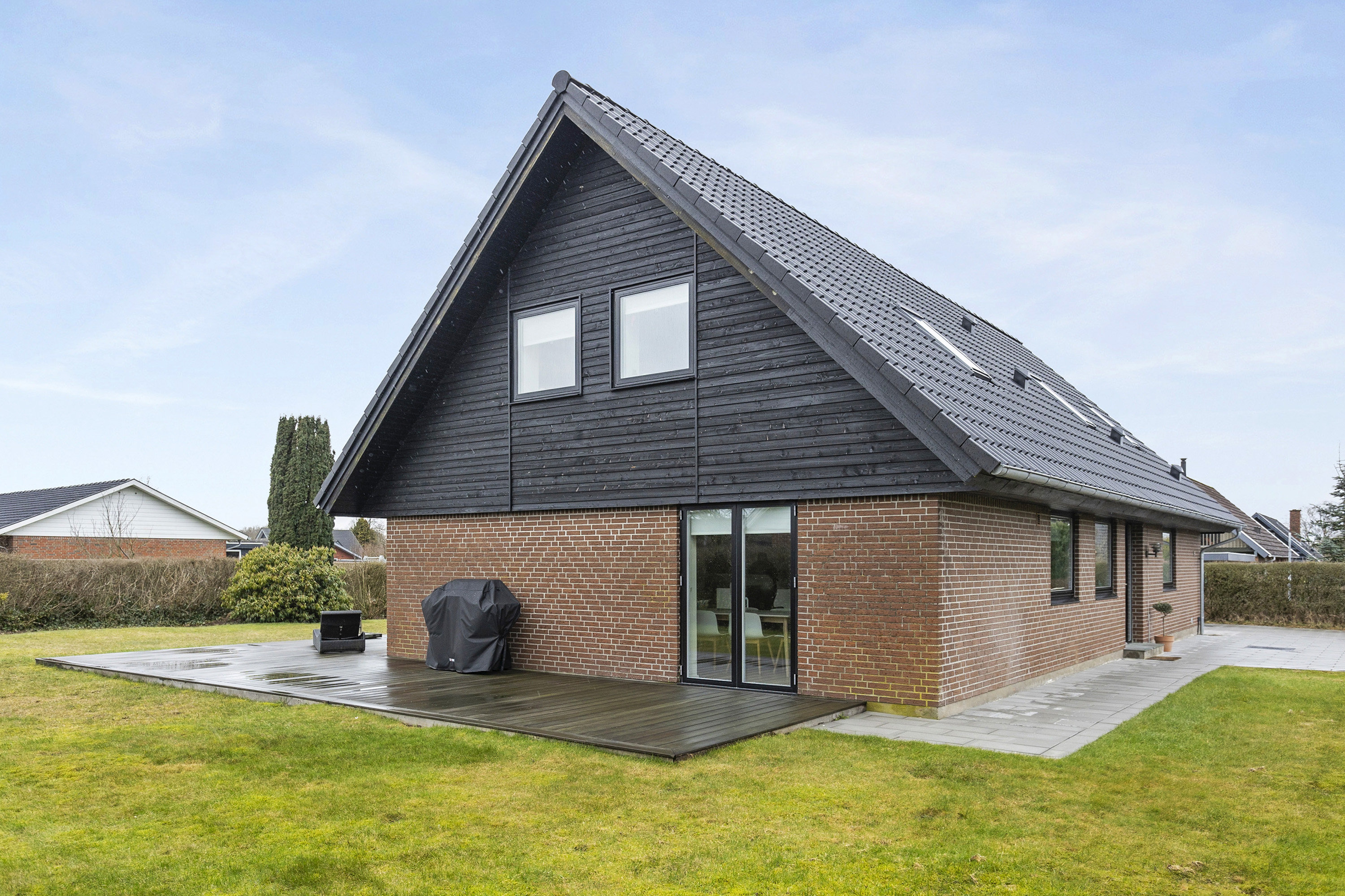 Fremhævet ejendommen billede i fuldskærmstilstand. Billede af Morbærvej 49, 6600 Vejen