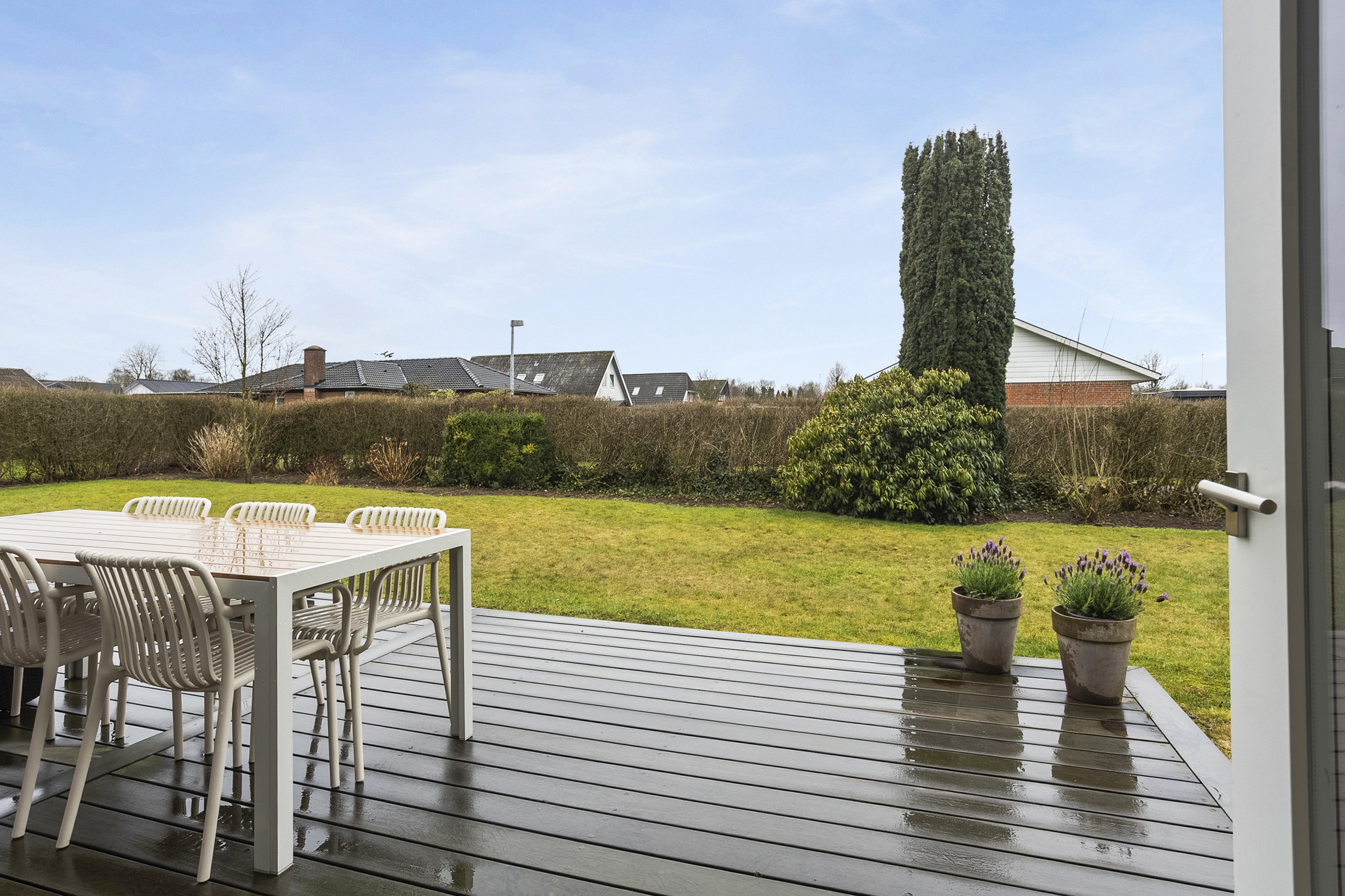 Fremhævet have billede i fuldskærmstilstand. Billede af Morbærvej 49, 6600 Vejen