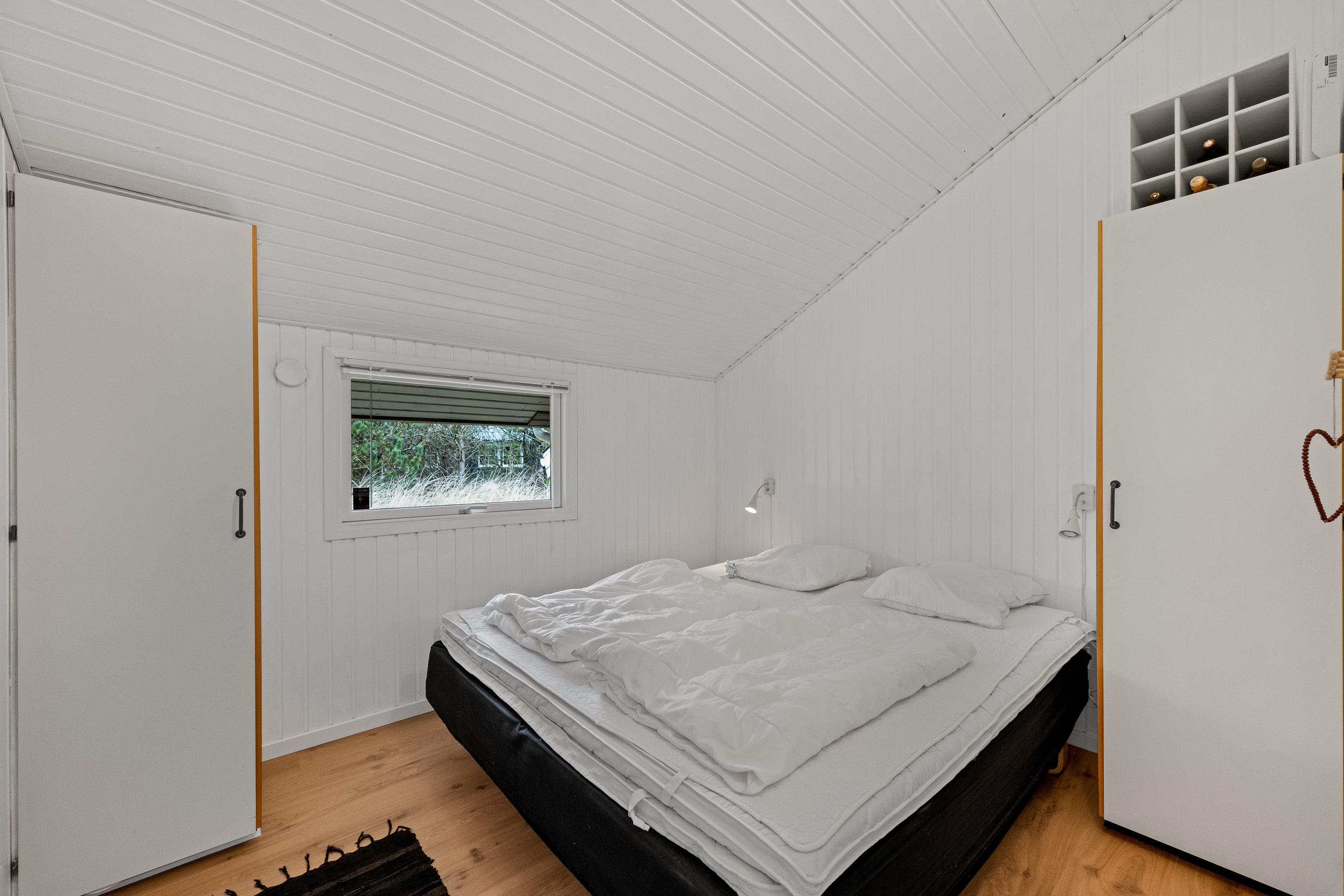 Fremhævet værelse billede i fuldskærmstilstand. Billede af Bjerregårdsvej 112, Bjerregaard, 6960 Hvide Sande