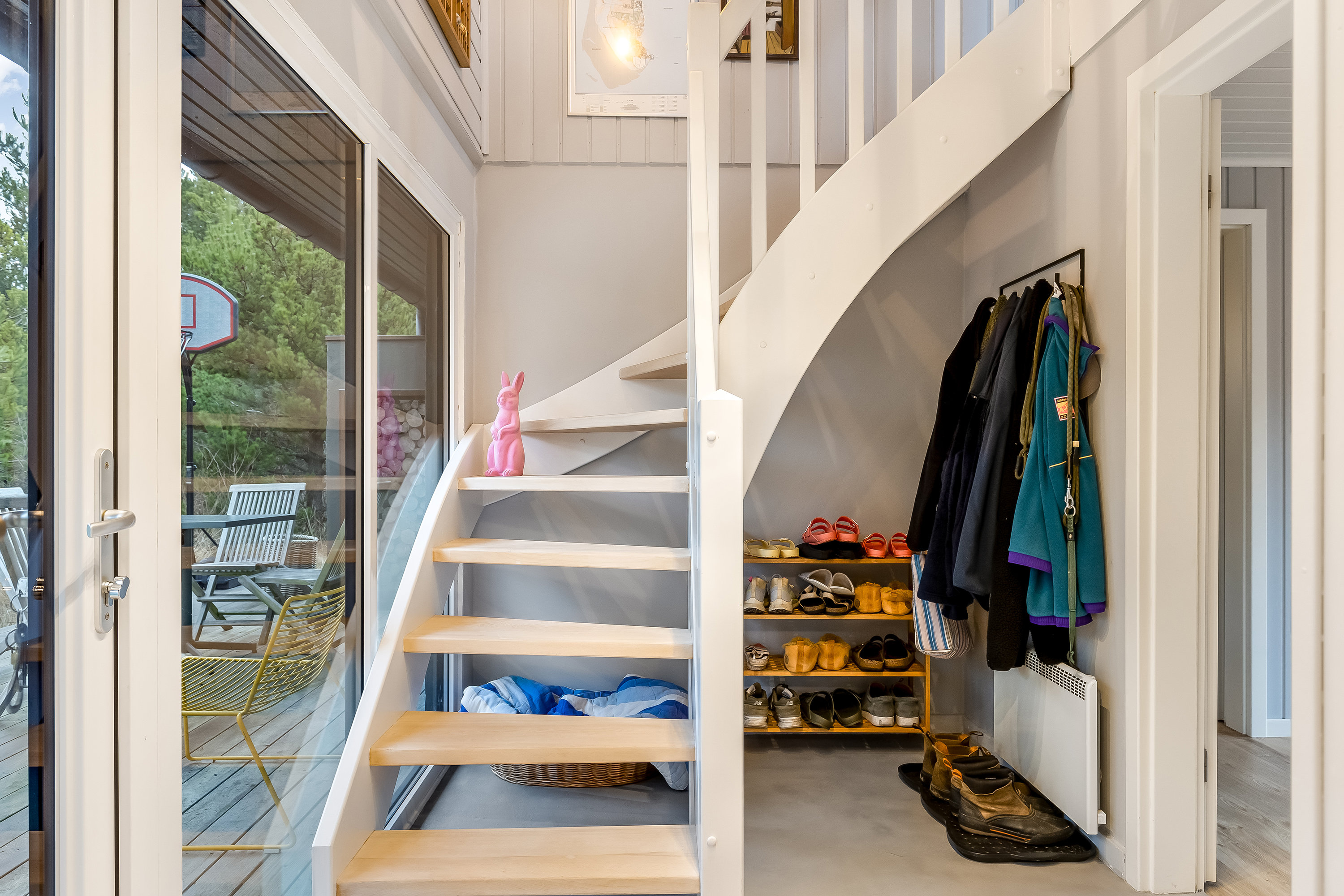 Fremhævet trappe billede i fuldskærmstilstand. Billede af Ejnar Mikkelsensvej 18, Kongsmark, 6792 Rømø