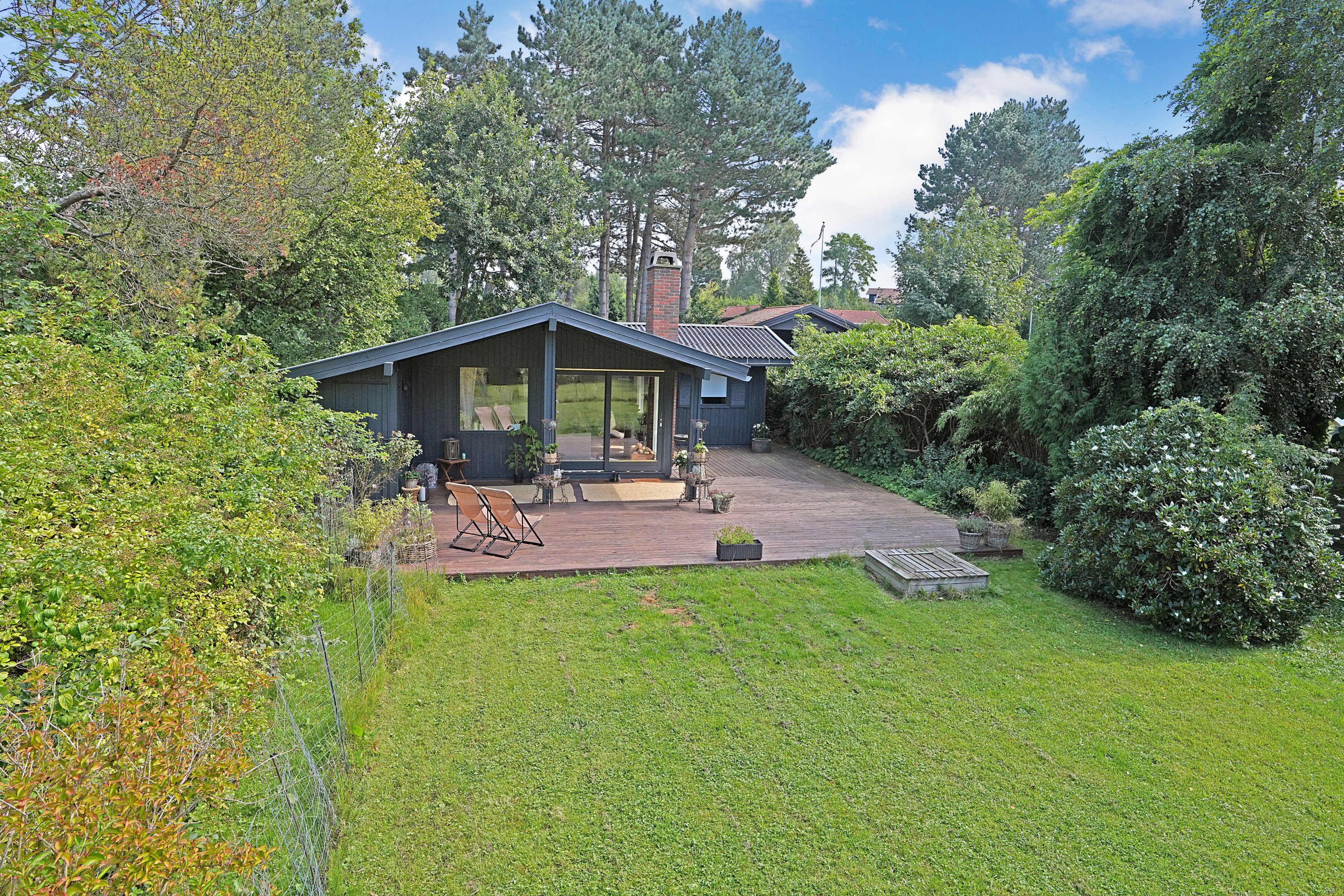 Fremhævet ejendommen billede i fuldskærmstilstand. Billede af Ledgårdsvej 12, 3100 Hornbæk