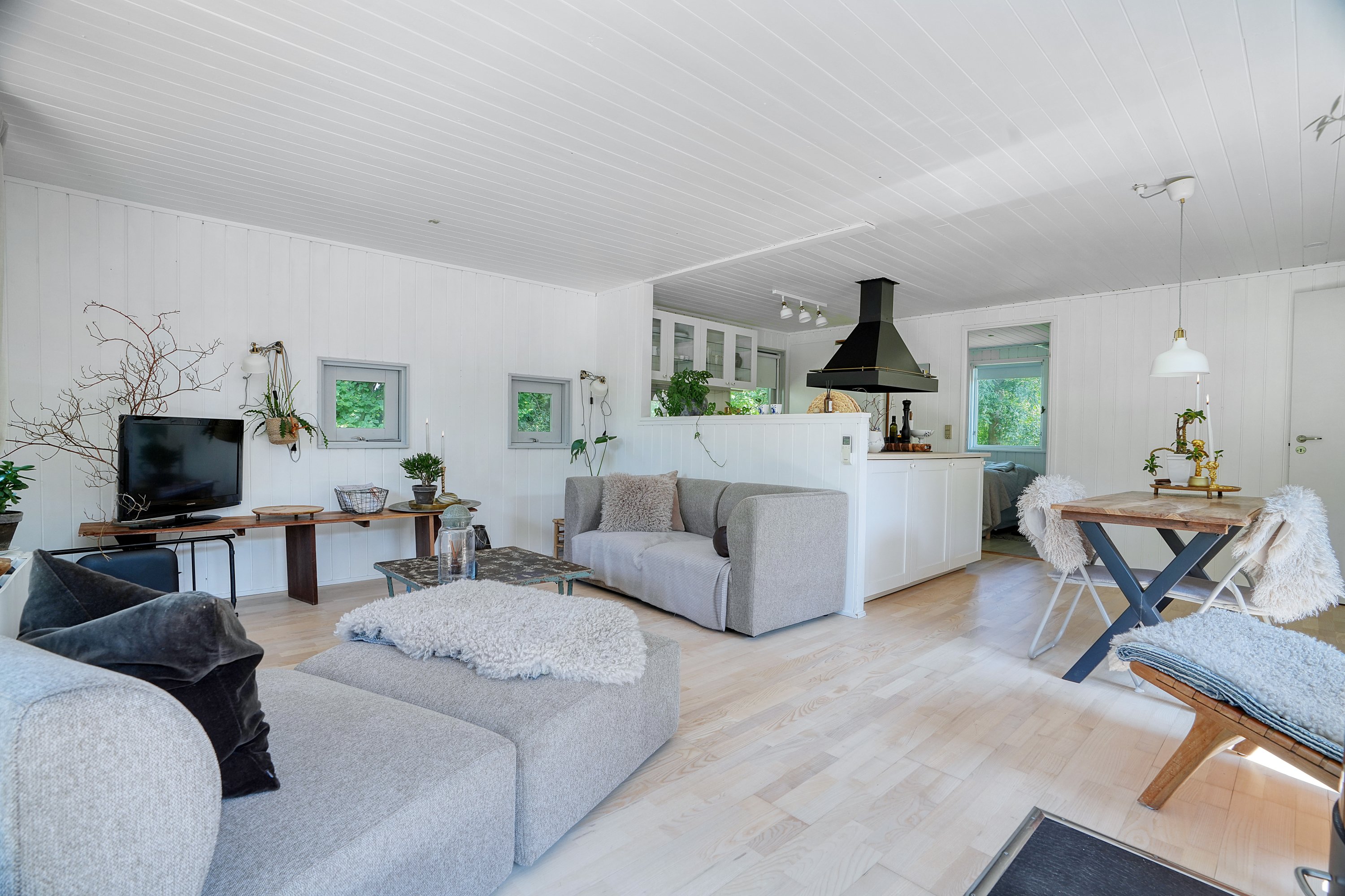 Fremhævet stue billede i fuldskærmstilstand. Billede af Ledgårdsvej 12, 3100 Hornbæk