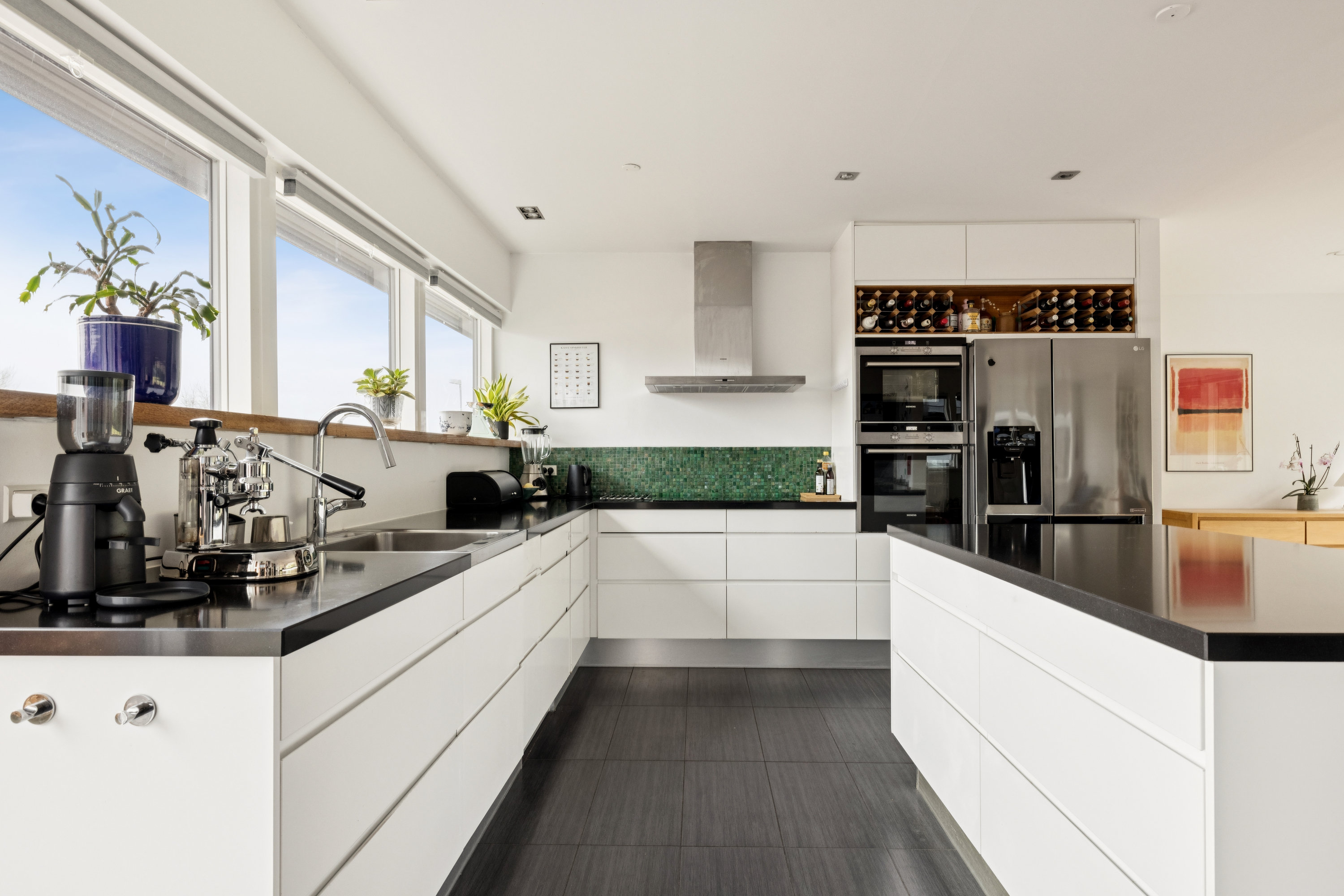 Fremhævet  billede i fuldskærmstilstand. Billede af Safirvej 16, 8541 Skødstrup