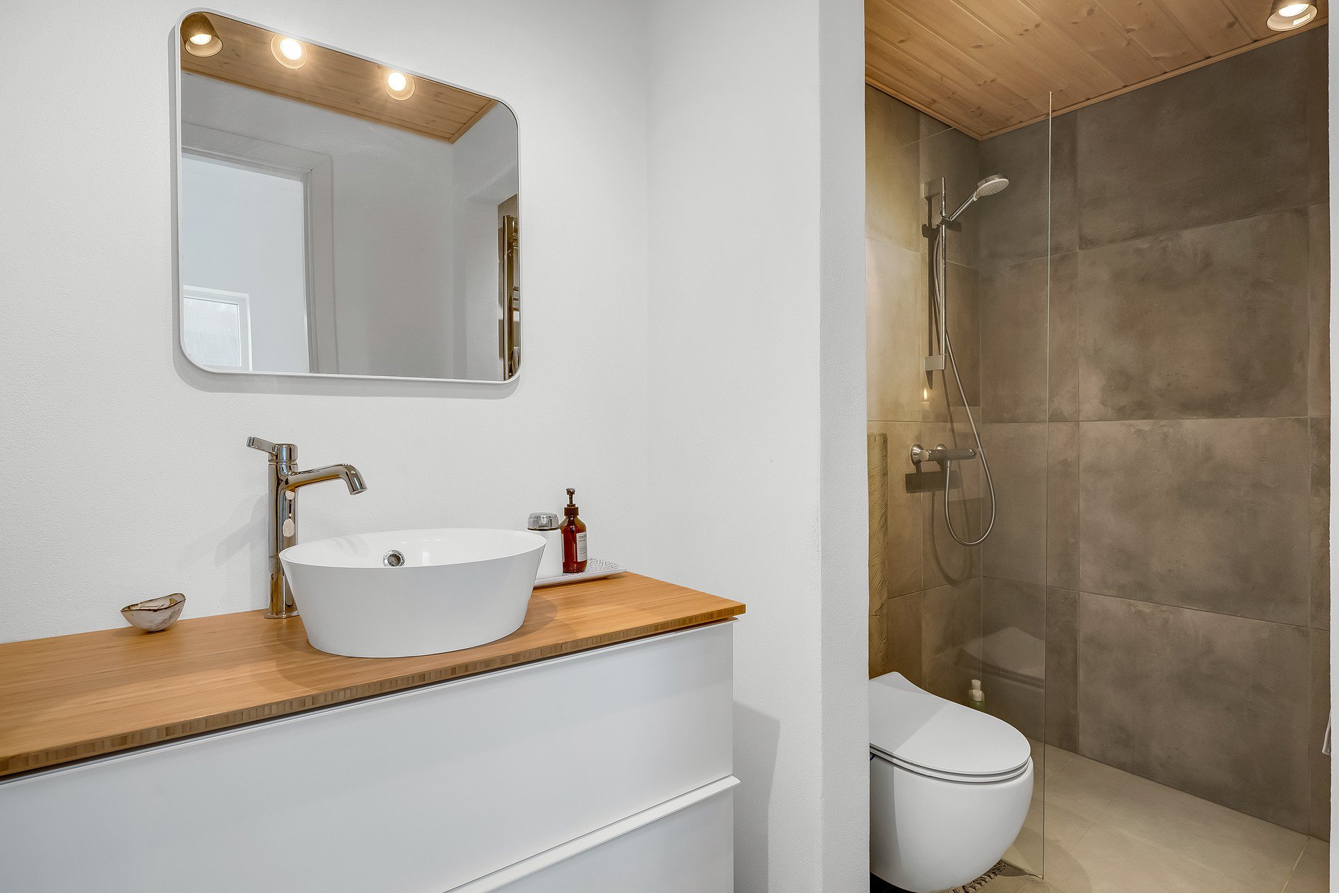 Fremhævet  billede i fuldskærmstilstand. Billede af Klematisvej 10, Mejdal, 7500 Holstebro