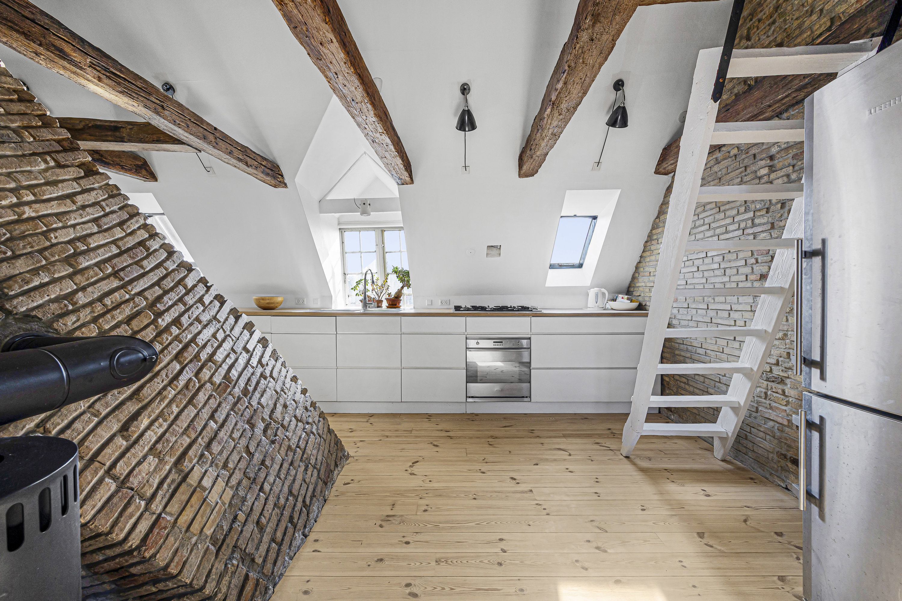 Fremhævet  billede i fuldskærmstilstand. Billede af Strandgade 14, 4. tv., 1401 København K