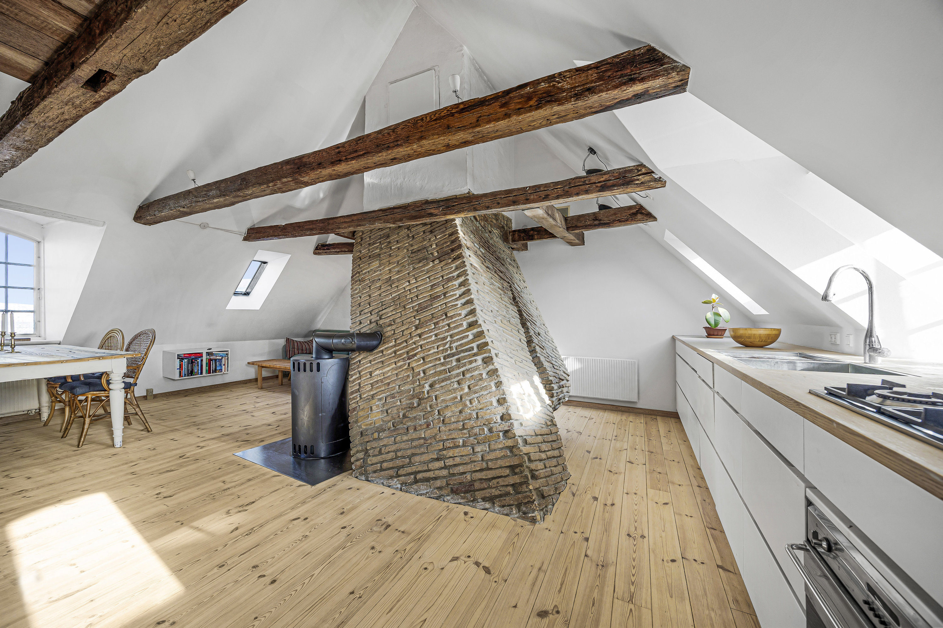 Fremhævet  billede i fuldskærmstilstand. Billede af Strandgade 14, 4. tv., 1401 København K