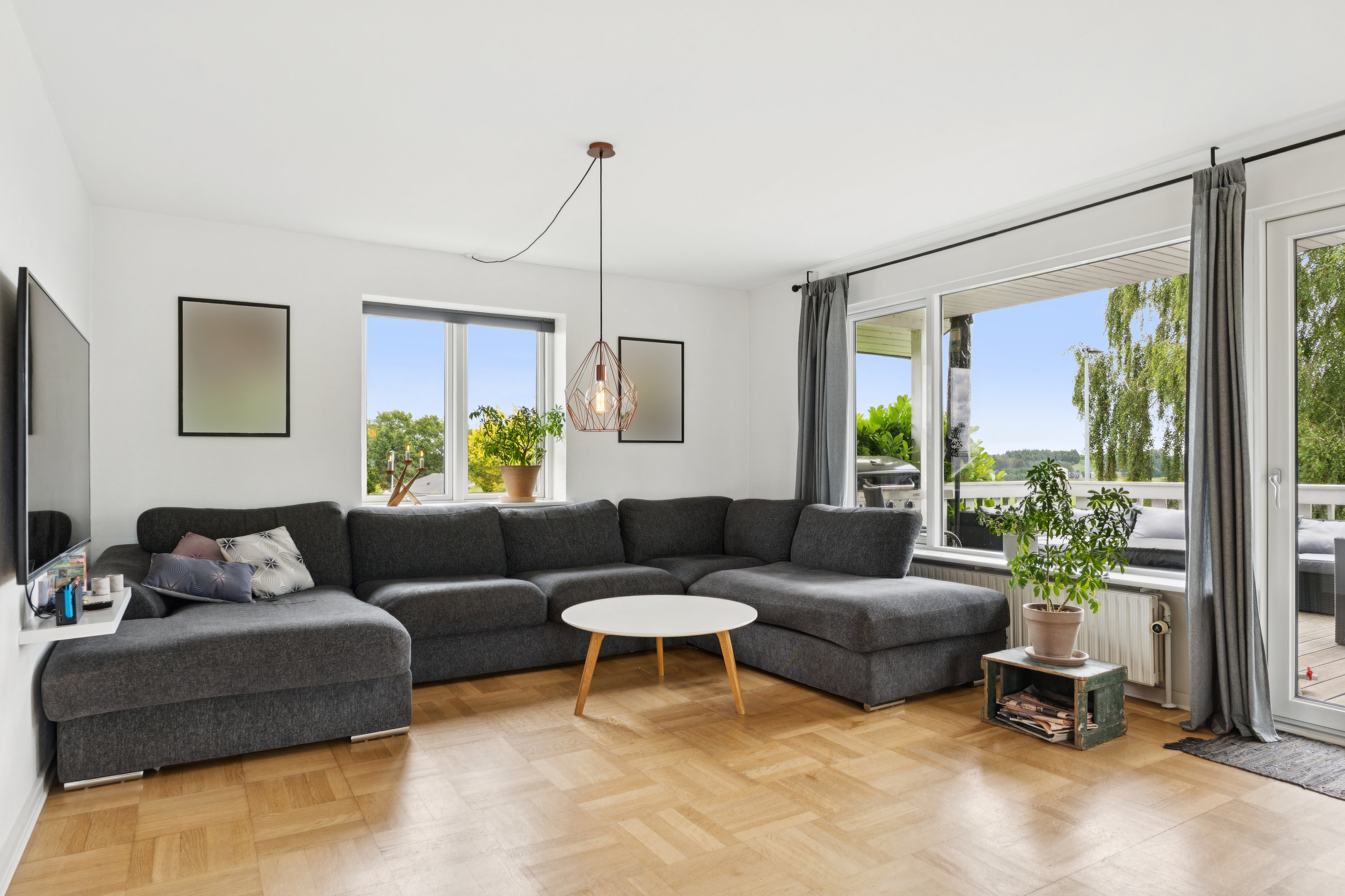 Fremhævet  billede i fuldskærmstilstand. Billede af Vejlebakken 22, Låstrup, 8832 Skals