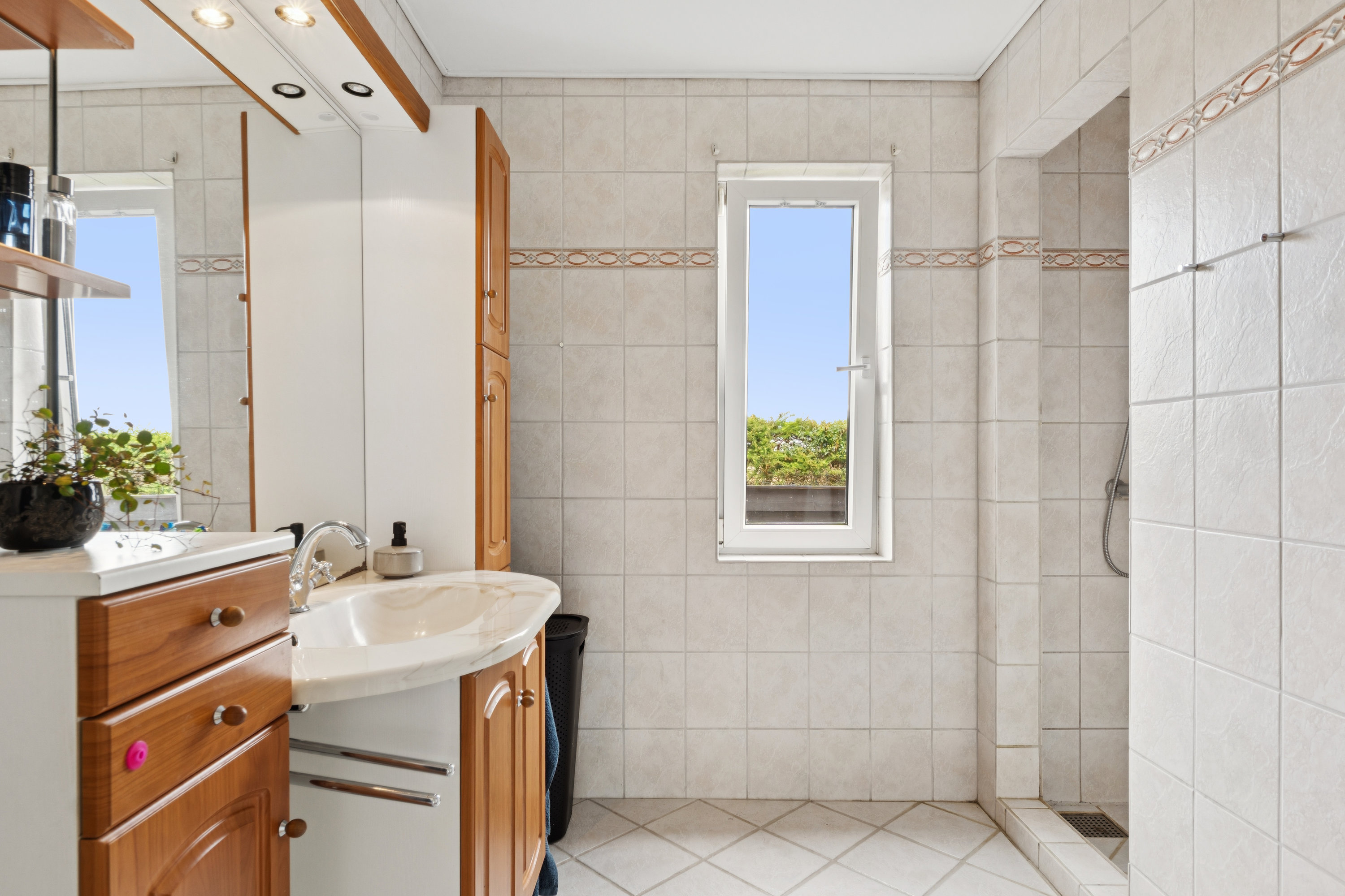 Fremhævet  billede i fuldskærmstilstand. Billede af Vejlebakken 22, Låstrup, 8832 Skals