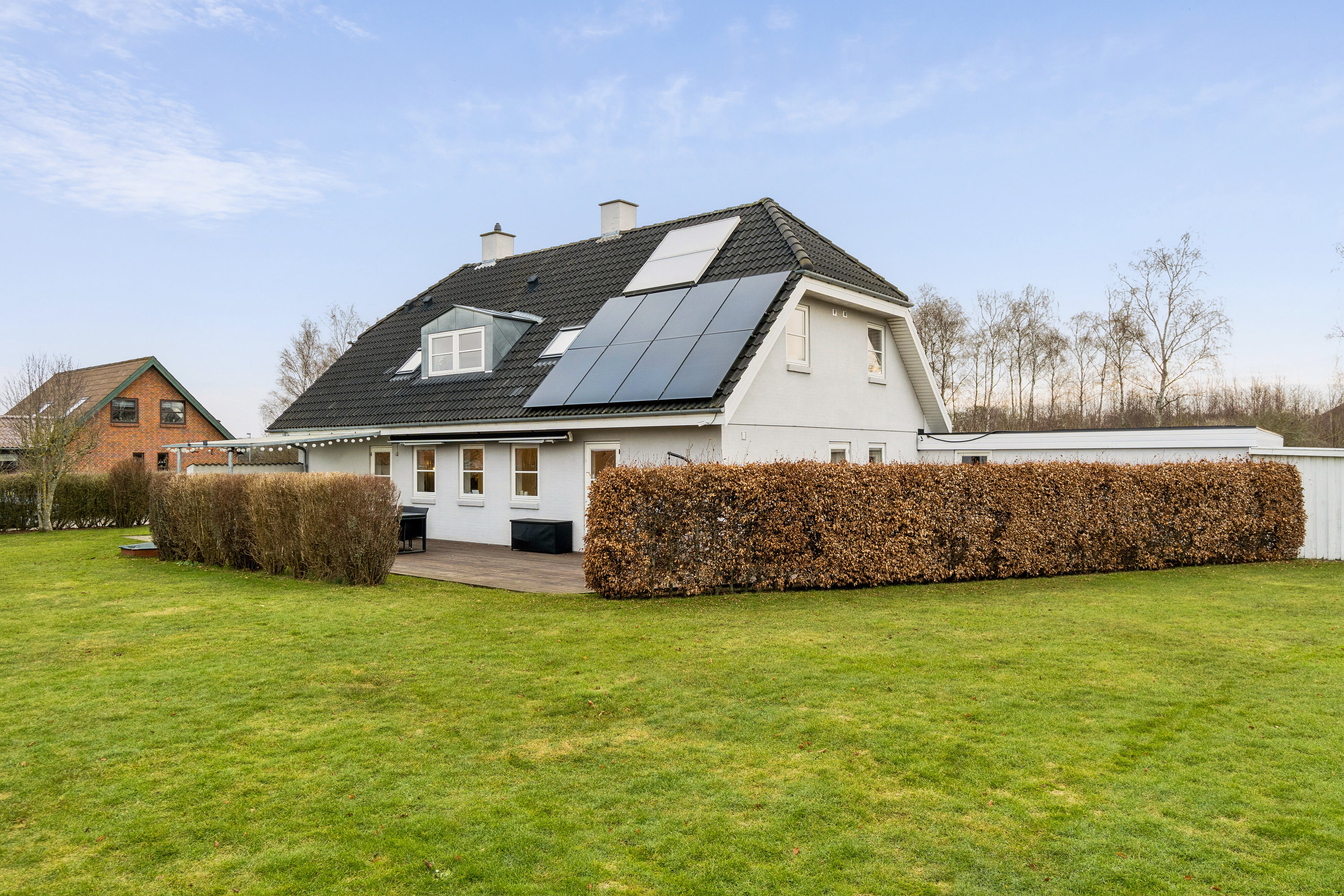 Fremhævet set fra haven billede i fuldskærmstilstand. Billede af Egebjergvej 104, Sørbymagle, 4200 Slagelse