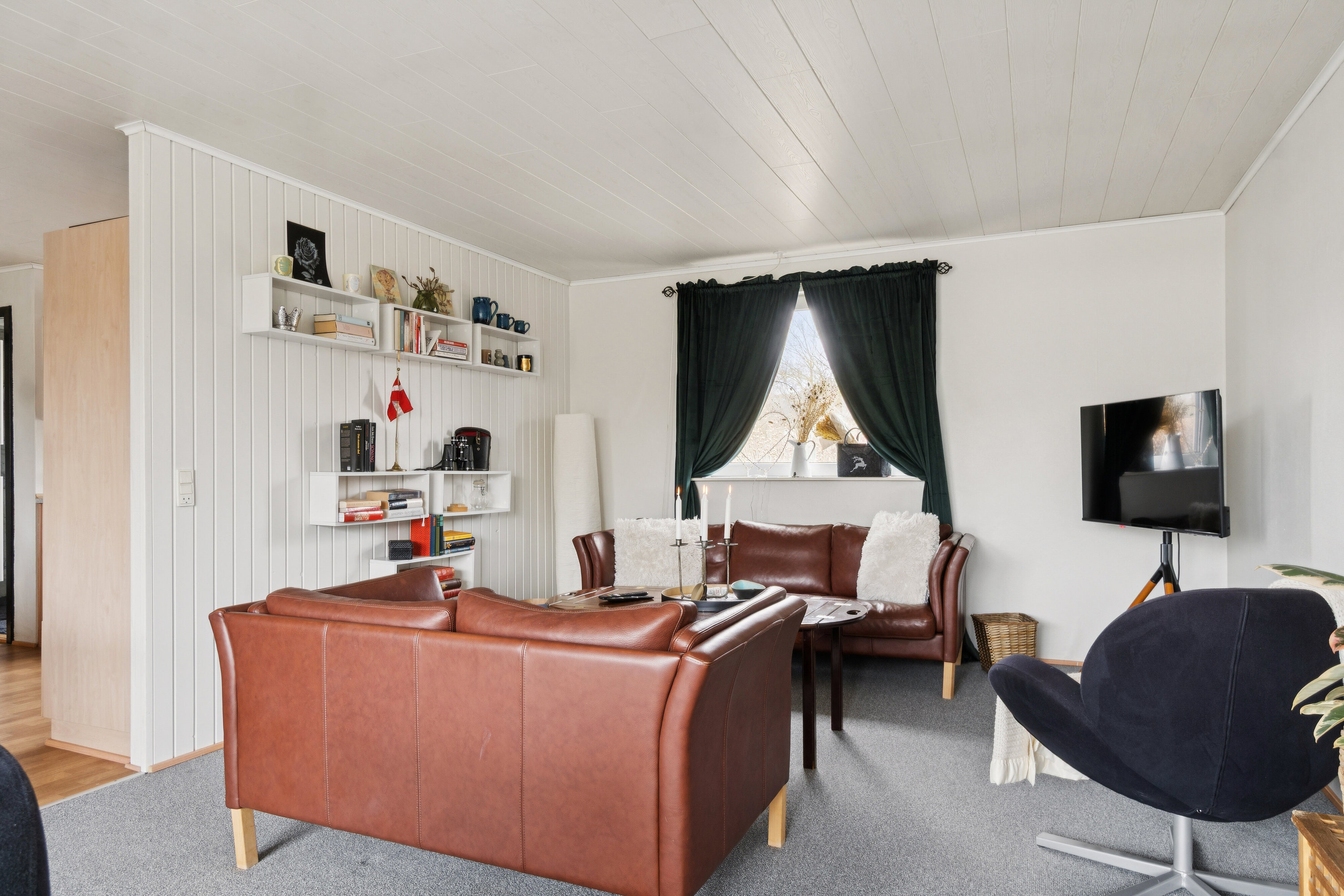 Fremhævet stue billede i fuldskærmstilstand. Billede af Orhøjvej 10, Næsby Strand, 4200 Slagelse