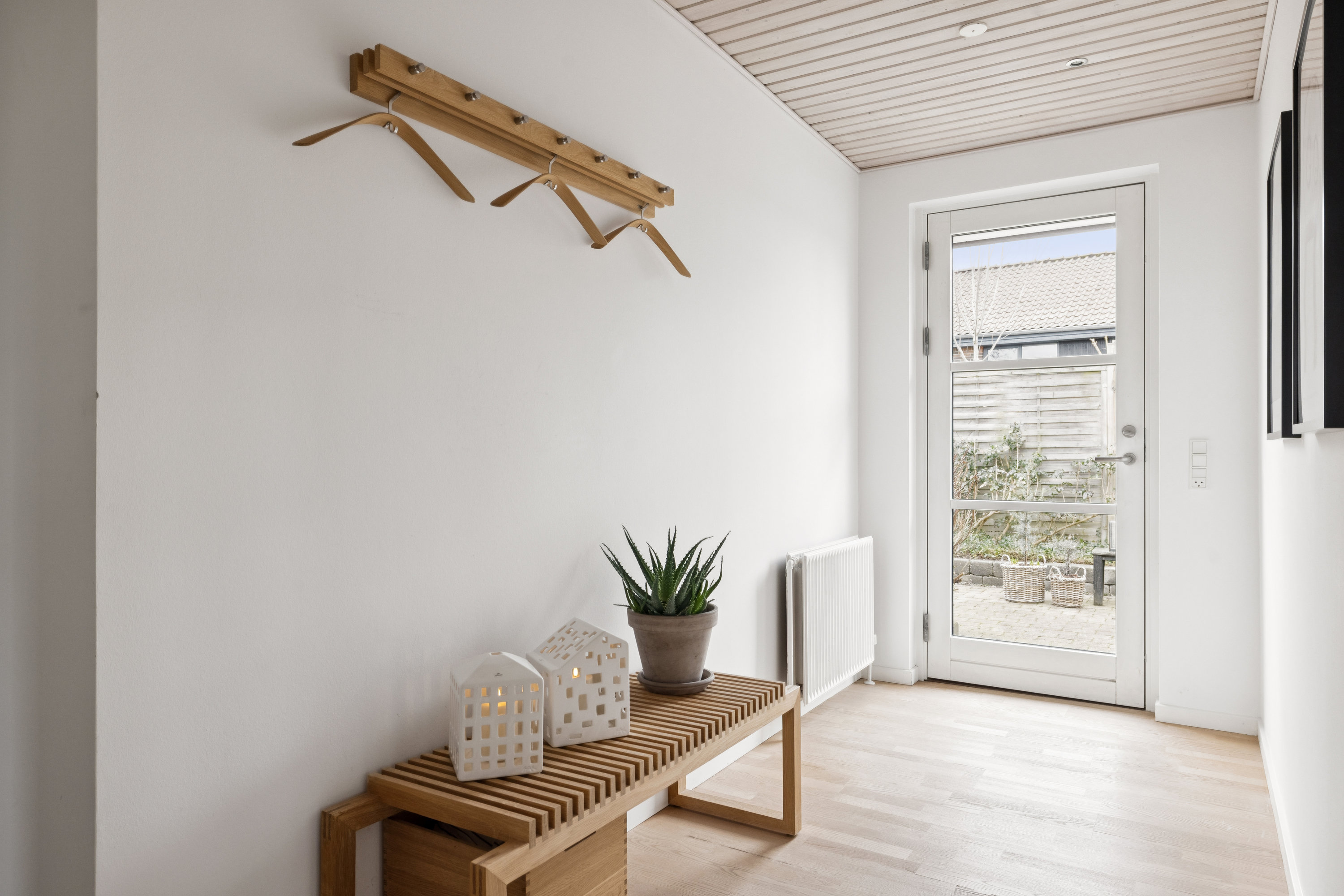 Fremhævet gang billede i fuldskærmstilstand. Billede af Vagtelvej 1, 8660 Skanderborg