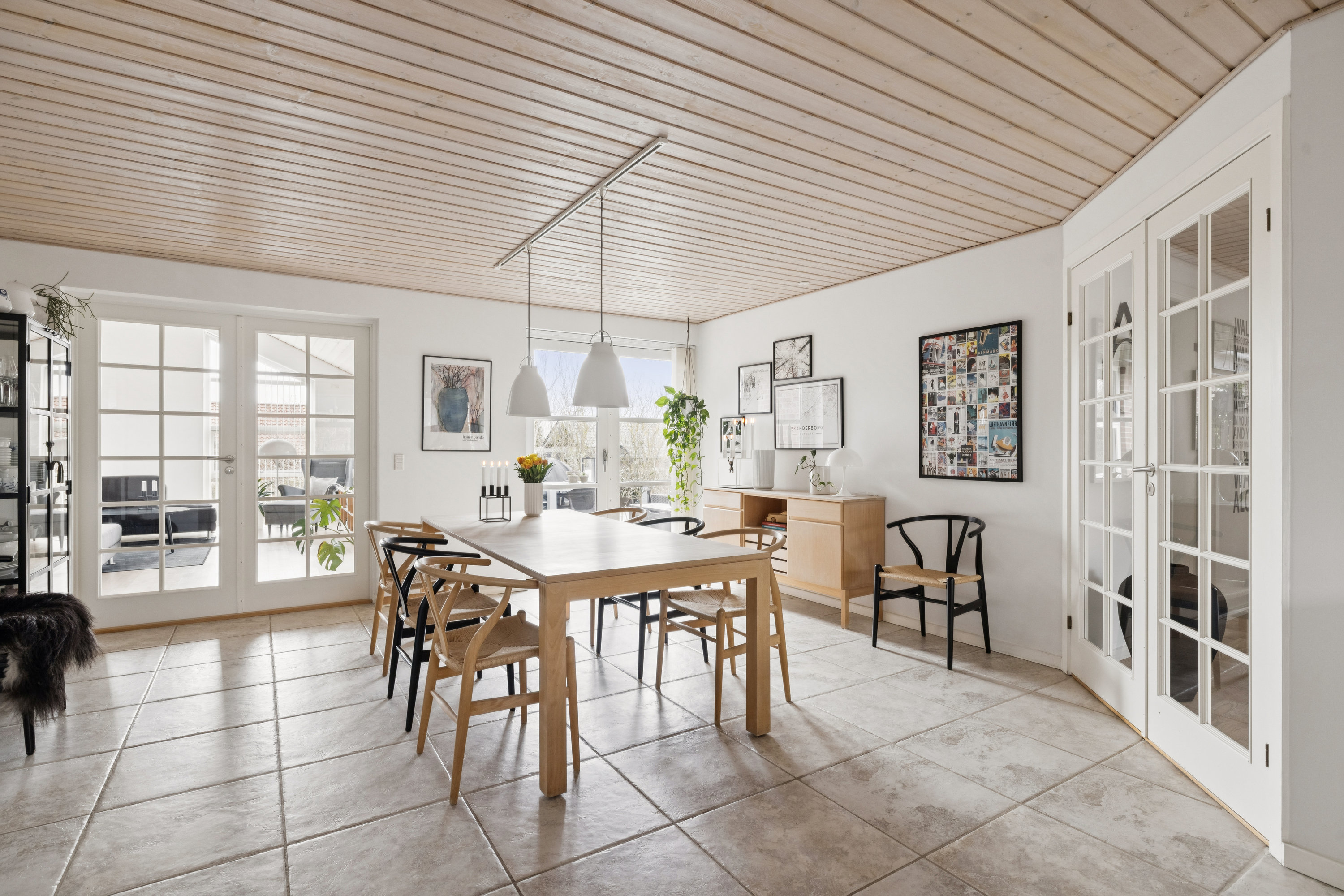 Fremhævet alrum billede i fuldskærmstilstand. Billede af Vagtelvej 1, 8660 Skanderborg