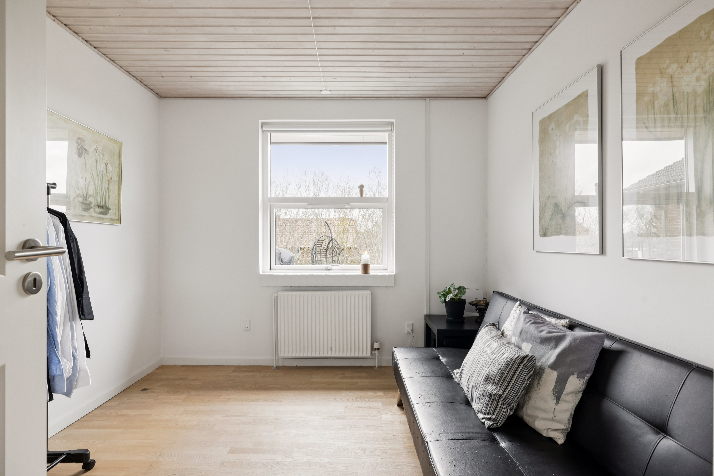 Fremhævet værelse billede i fuldskærmstilstand. Billede af Vagtelvej 1, 8660 Skanderborg