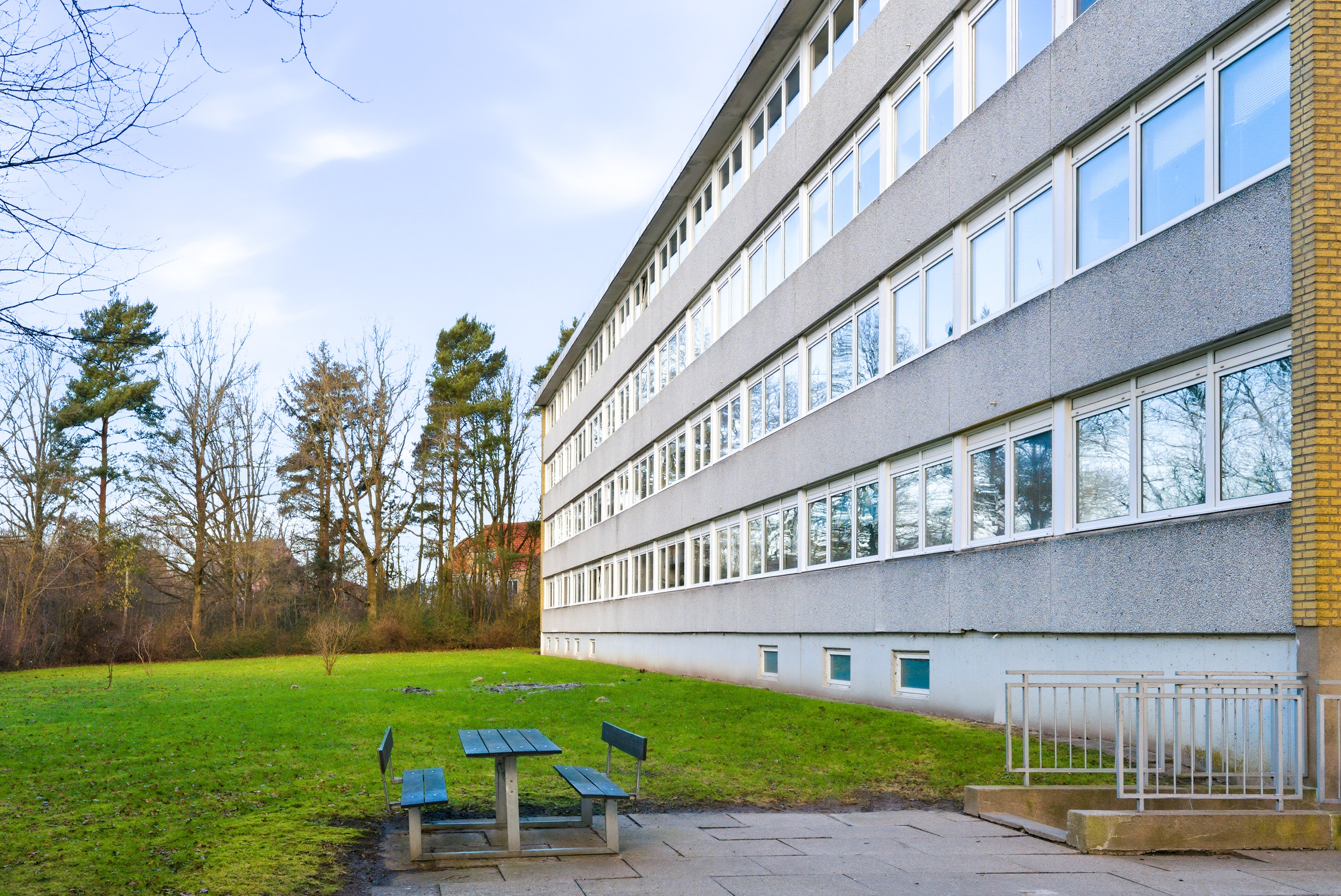Fremhævet gårdmiljø billede i fuldskærmstilstand. Billede af Æbleparken 100, st.., Søhus, 5270 Odense N