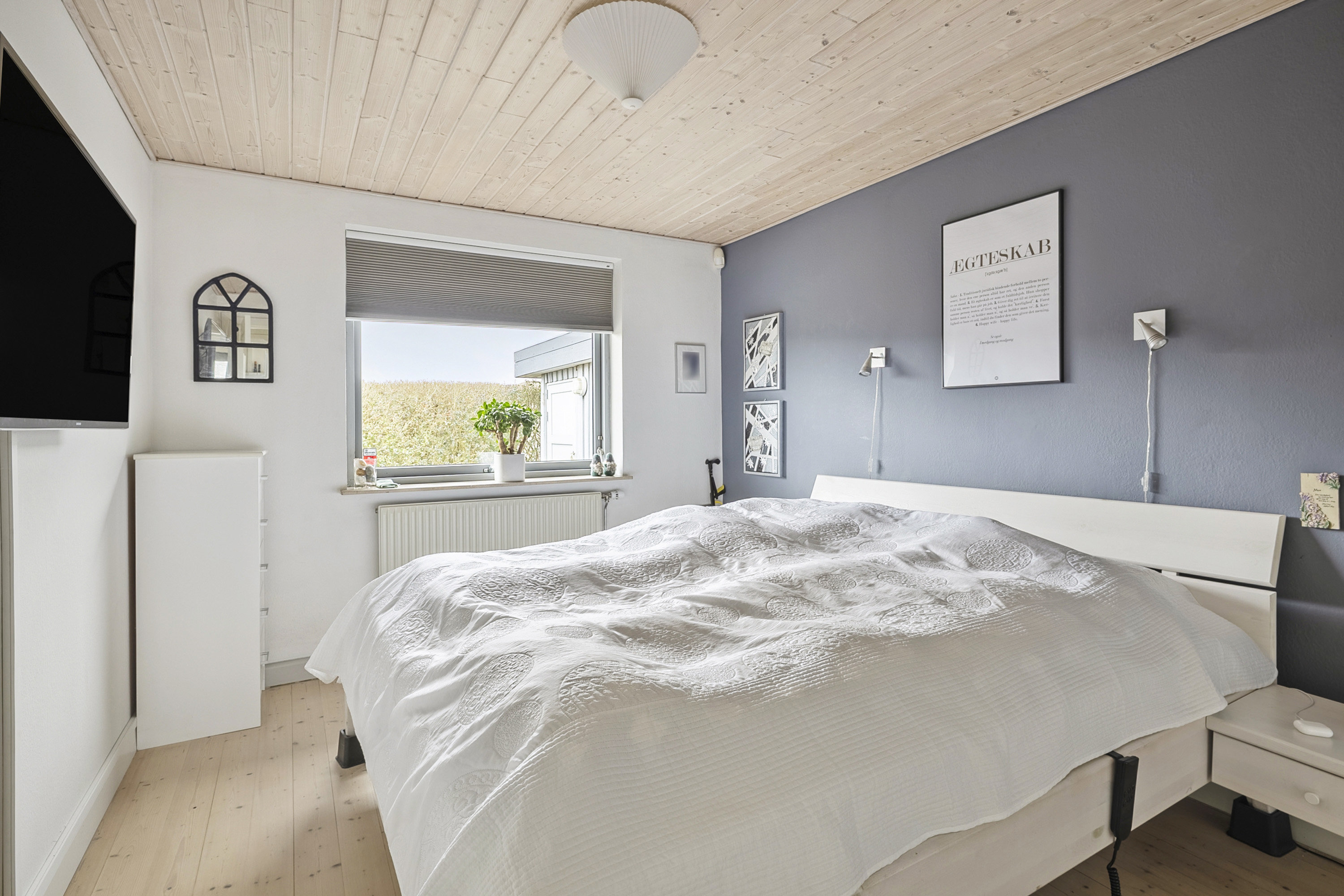 Fremhævet soveværelse billede i fuldskærmstilstand. Billede af Vejsager 11, 4241 Vemmelev