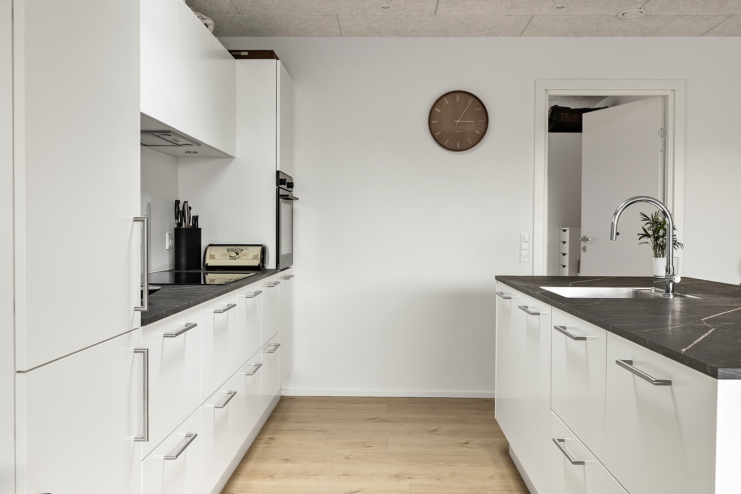 Fremhævet køkken billede i fuldskærmstilstand. Billede af Glentehøjen 4, Gram, 8660 Skanderborg