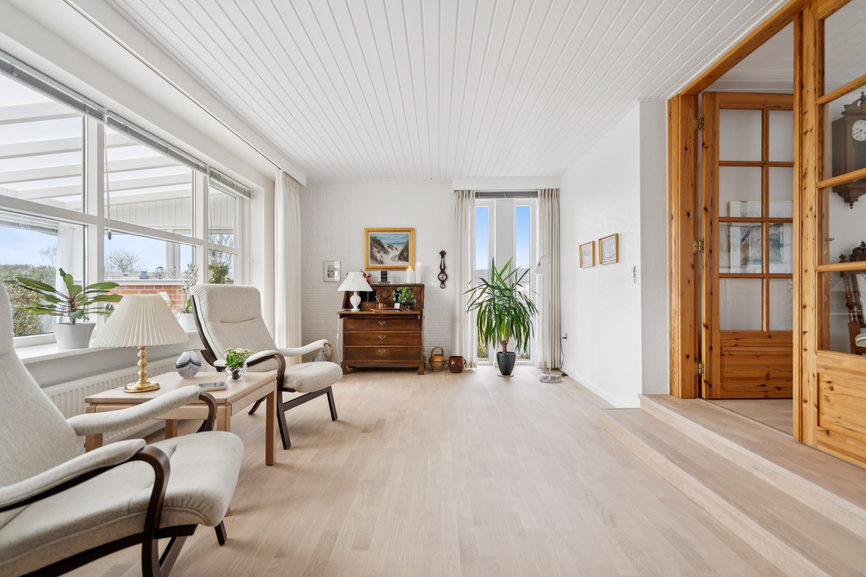 Fremhævet indendørs billede i fuldskærmstilstand. Billede af Åkandevej 3, 9800 Hjørring