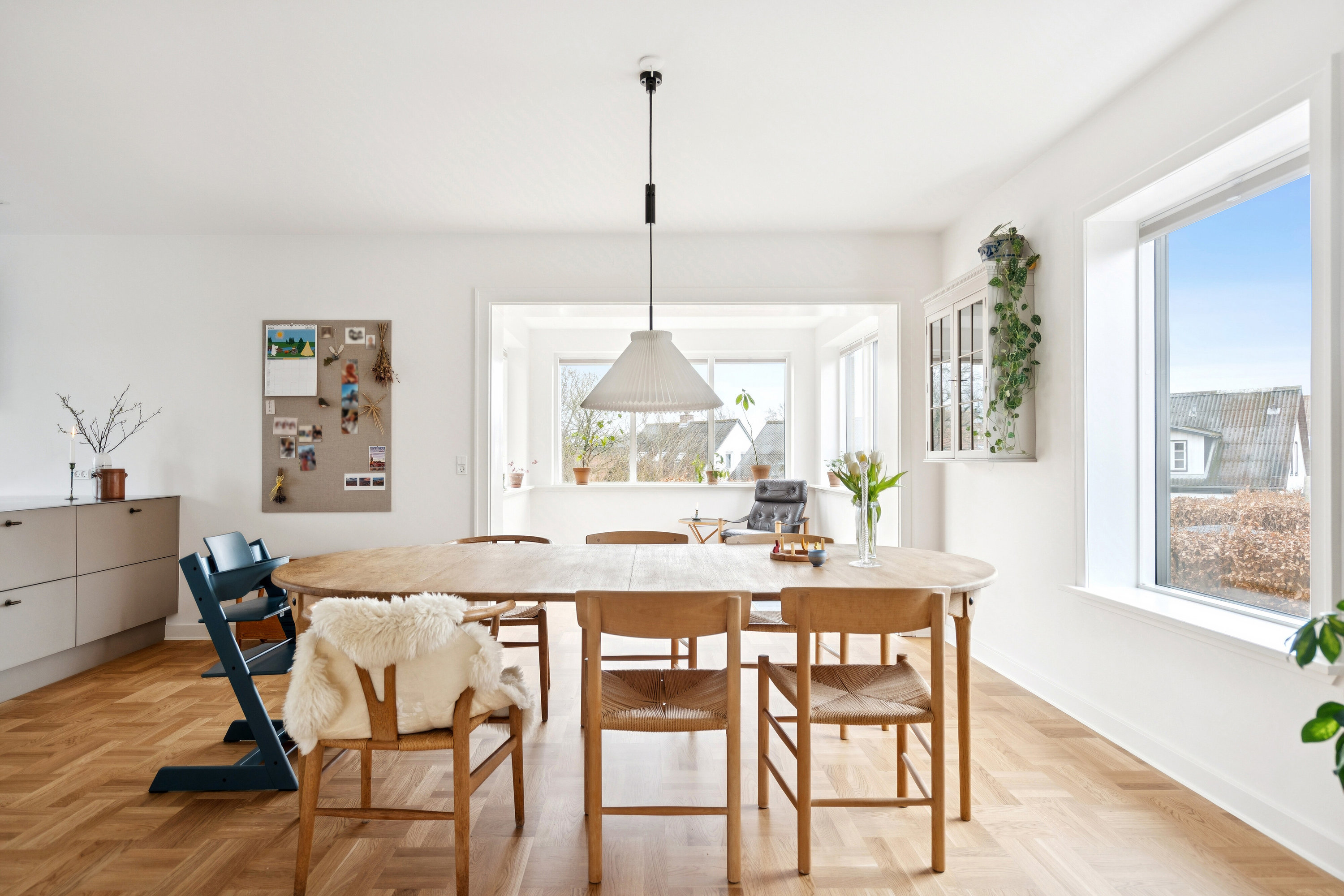 Fremhævet spisestue billede i fuldskærmstilstand. Billede af Græsvangen 3, 9800 Hjørring