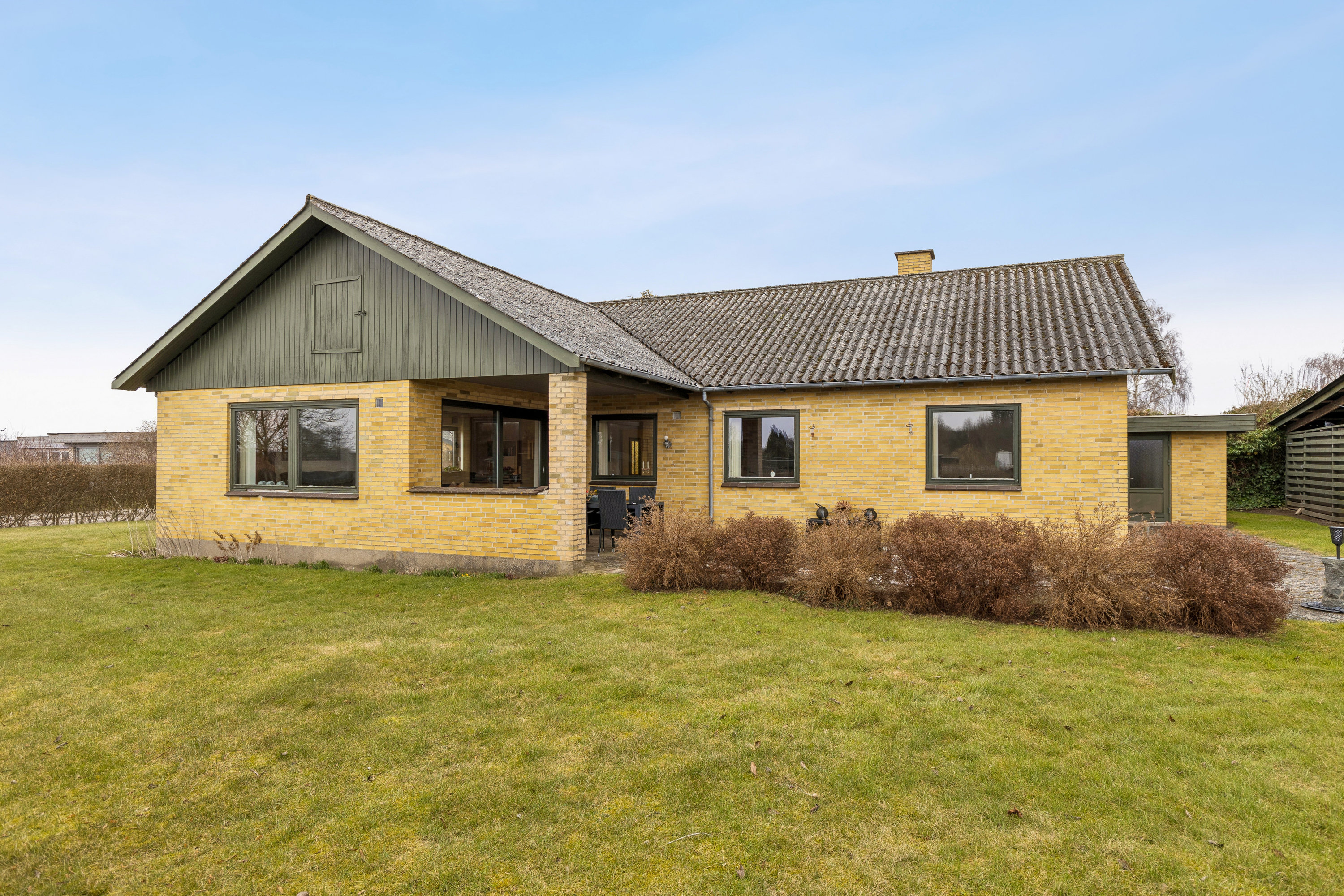 Fremhævet ejendom billede i fuldskærmstilstand. Billede af Solbakkevej 2, 4520 Svinninge