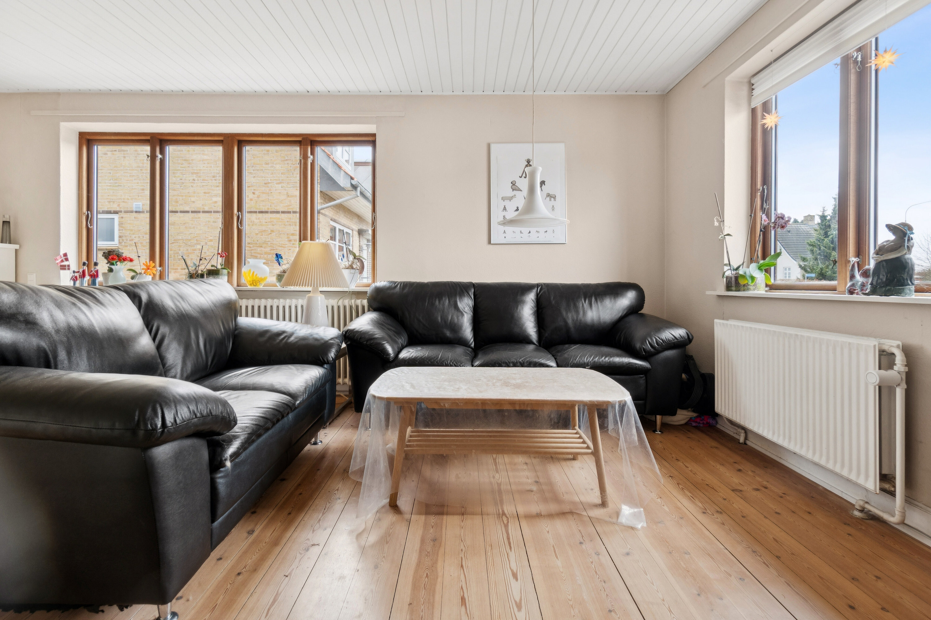 Fremhævet stue billede i fuldskærmstilstand. Billede af Svendborgvej 12, 5750 Ringe