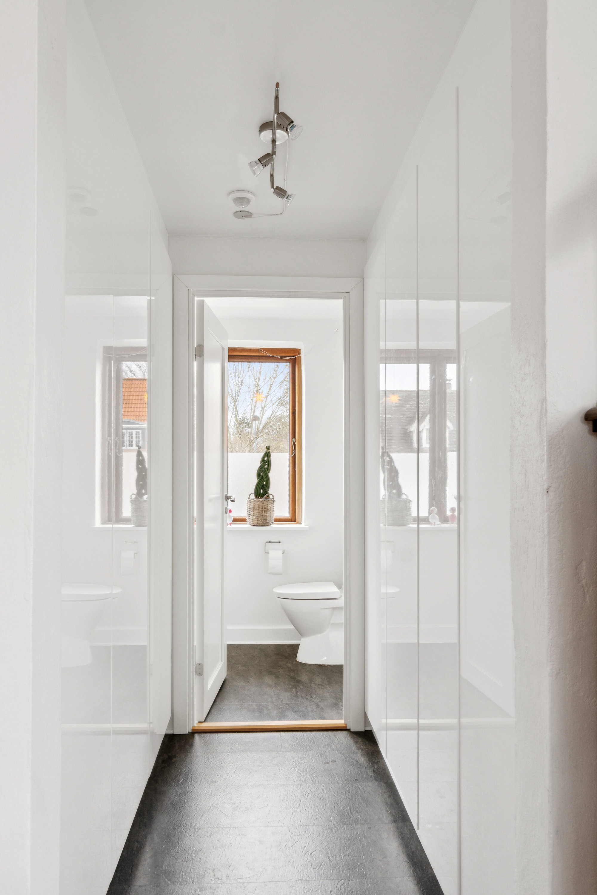 Fremhævet værelse billede i fuldskærmstilstand. Billede af Svendborgvej 12, 5750 Ringe