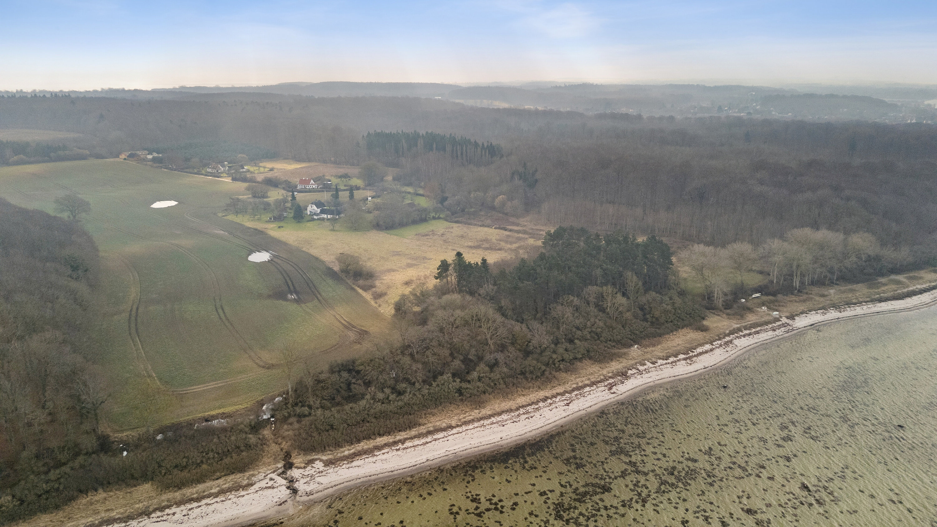 Fremhævet luftfoto billede i fuldskærmstilstand. Billede af Vesterhusevej 7, Vesterhuse, 5953 Tranekær