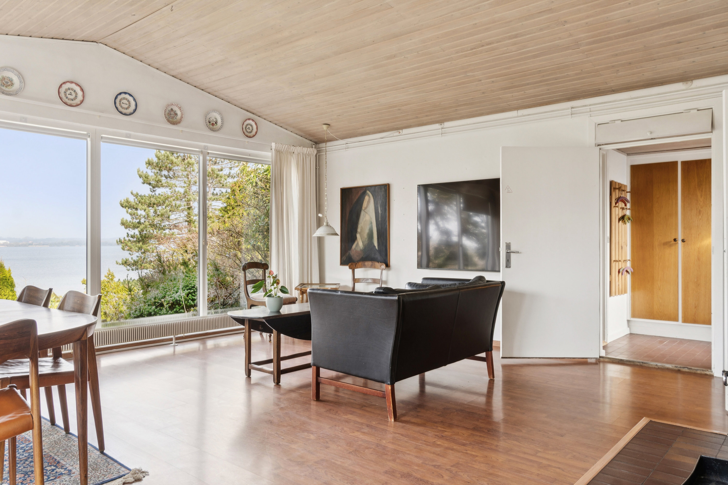 Fremhævet stue billede i fuldskærmstilstand. Billede af Bülowsvej 22, 4230 Skælskør